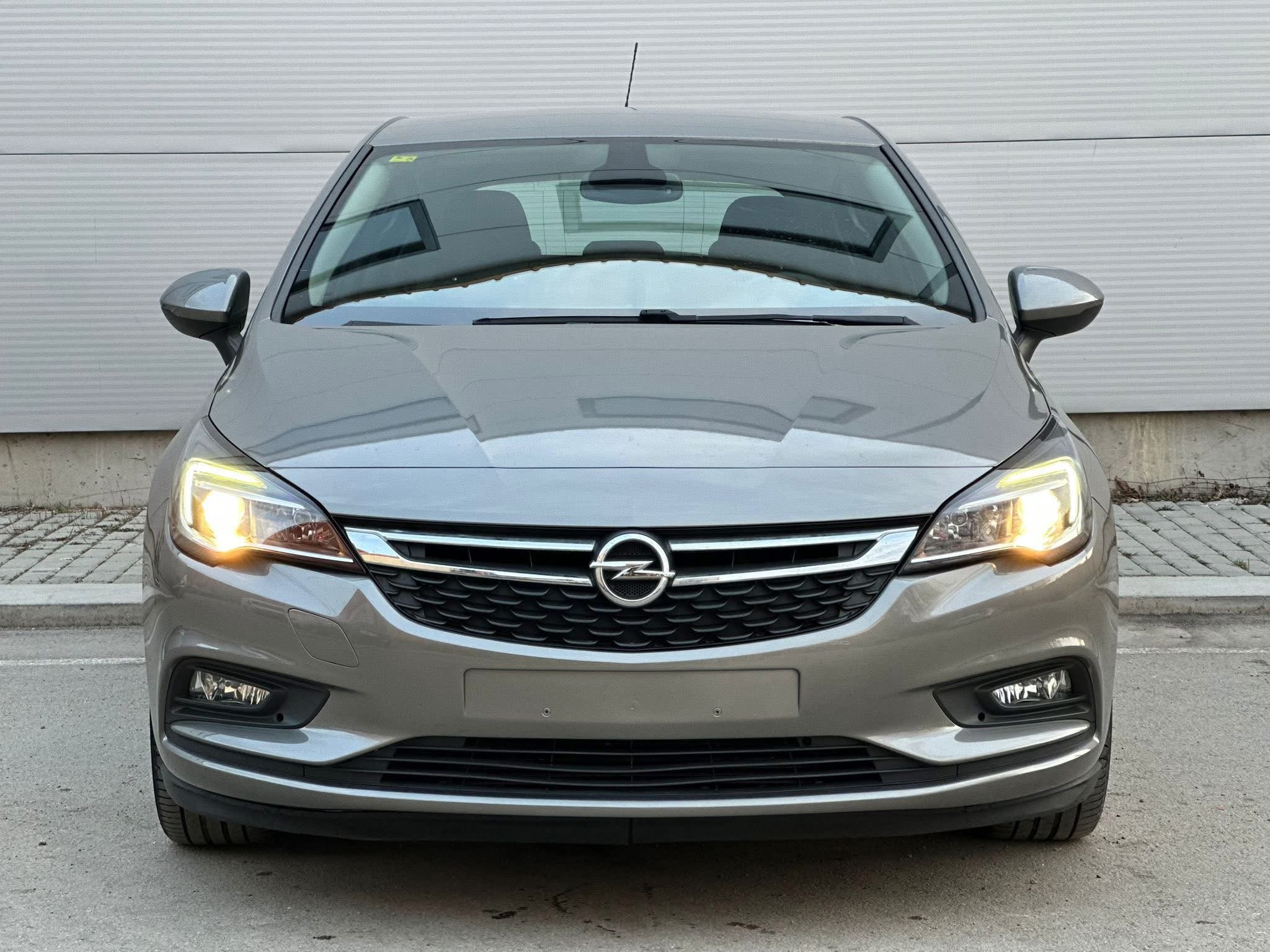 Opel Astra 2016 - Auto Import SRL — слика 2