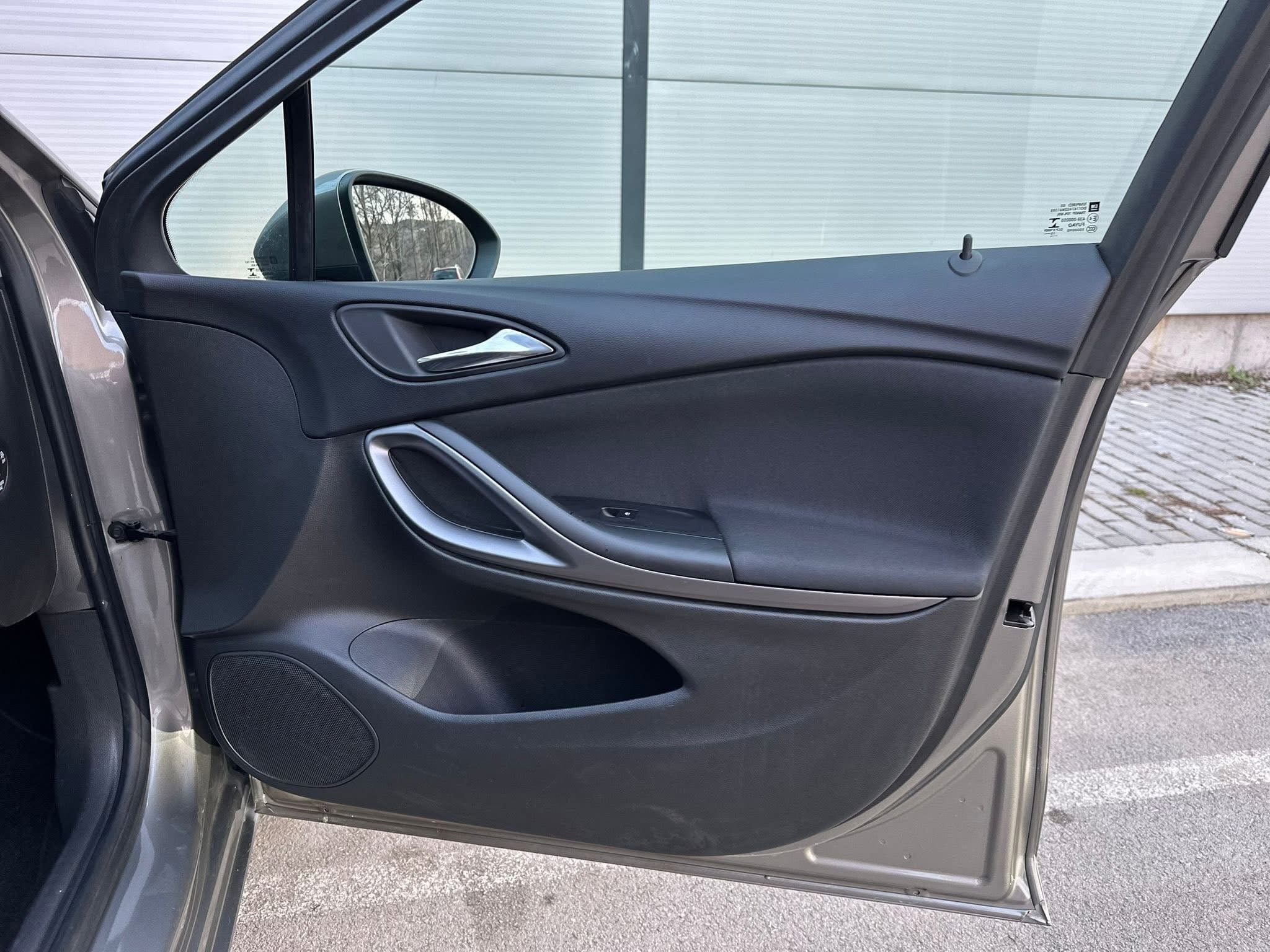 Opel Astra 2016 - Auto Import SRL — слика 19