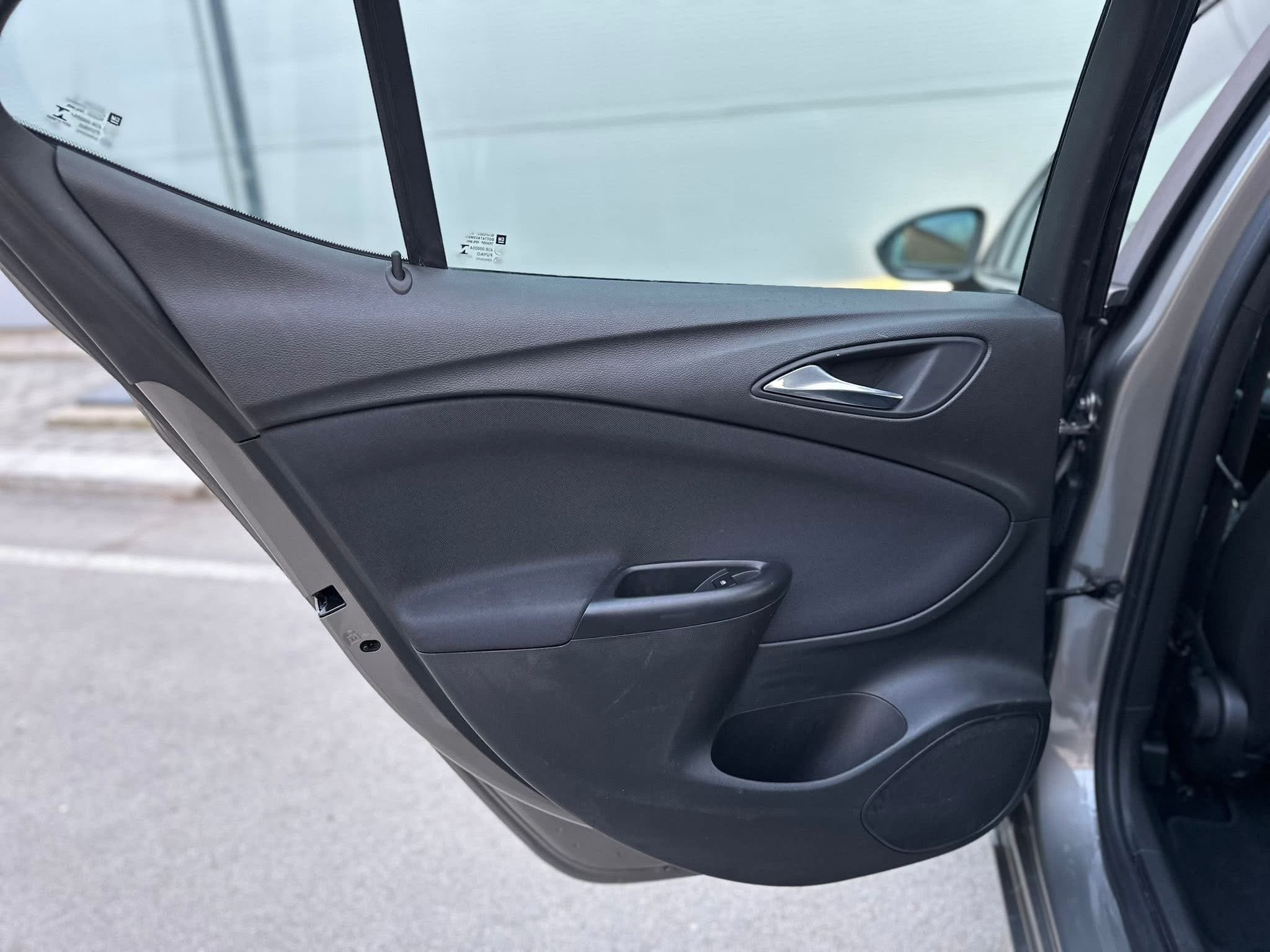 Opel Astra 2016 - Auto Import SRL — слика 20