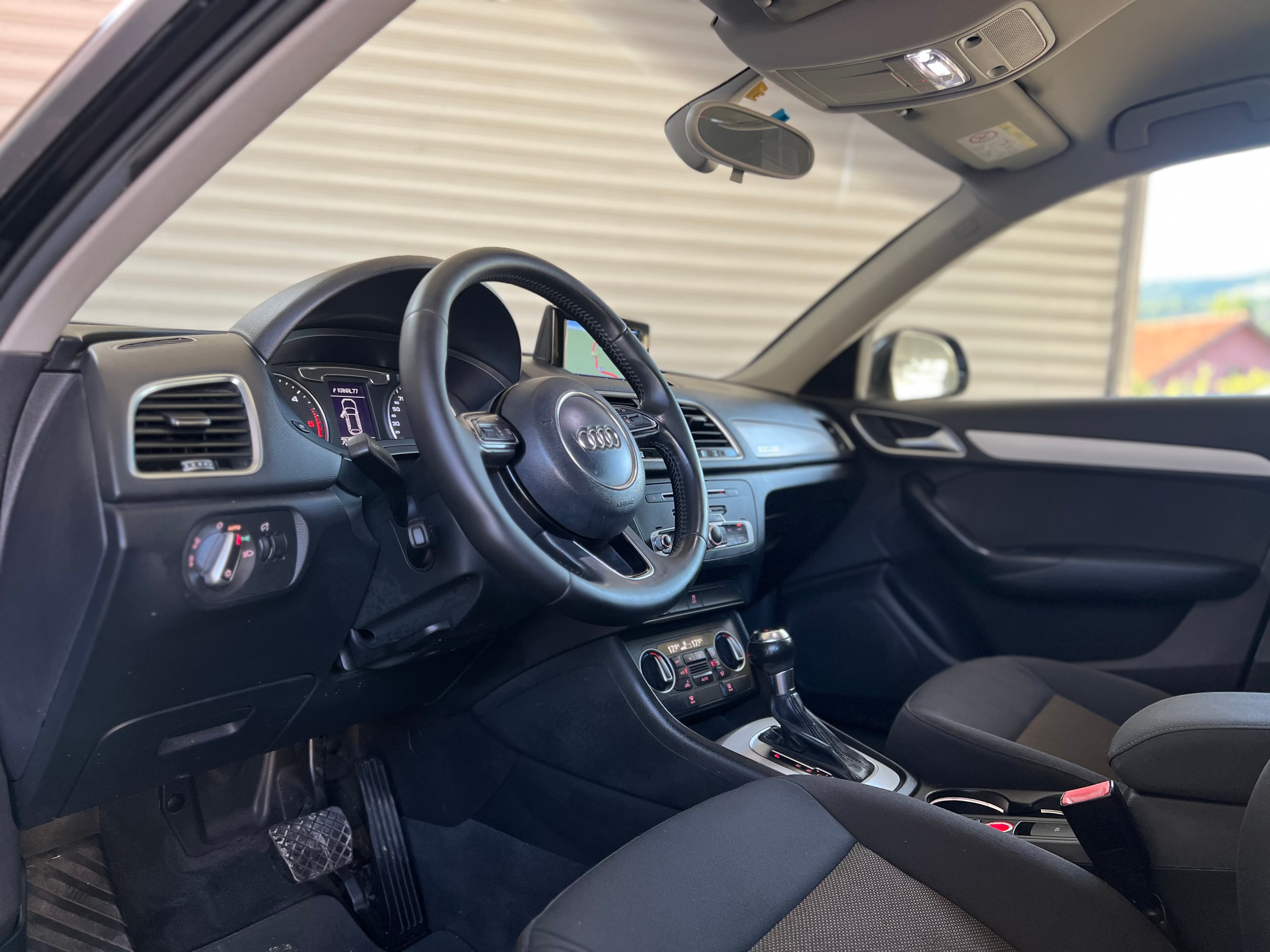 Audi Q3 2016 - Auto Import SRL — слика 17