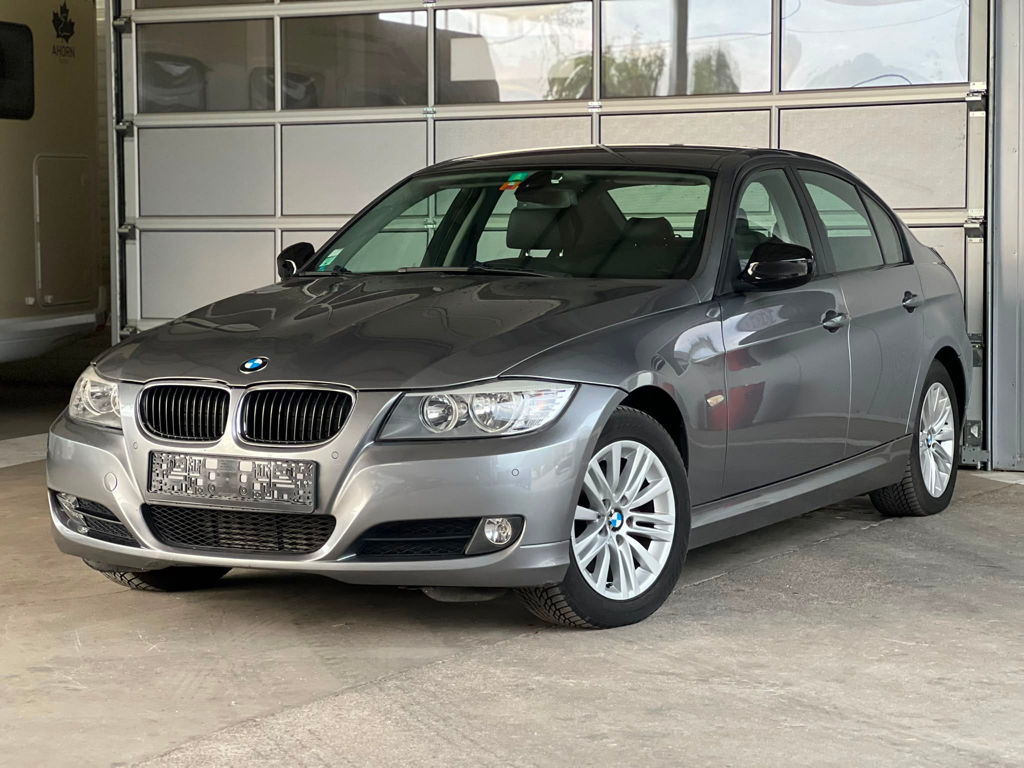 BMW 3 Series 2009 - Auto Import SRL — слика 1