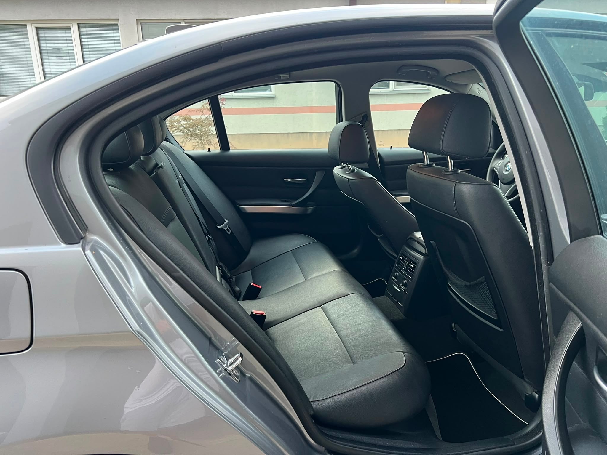 BMW 3 Series 2009 - Auto Import SRL — слика 10
