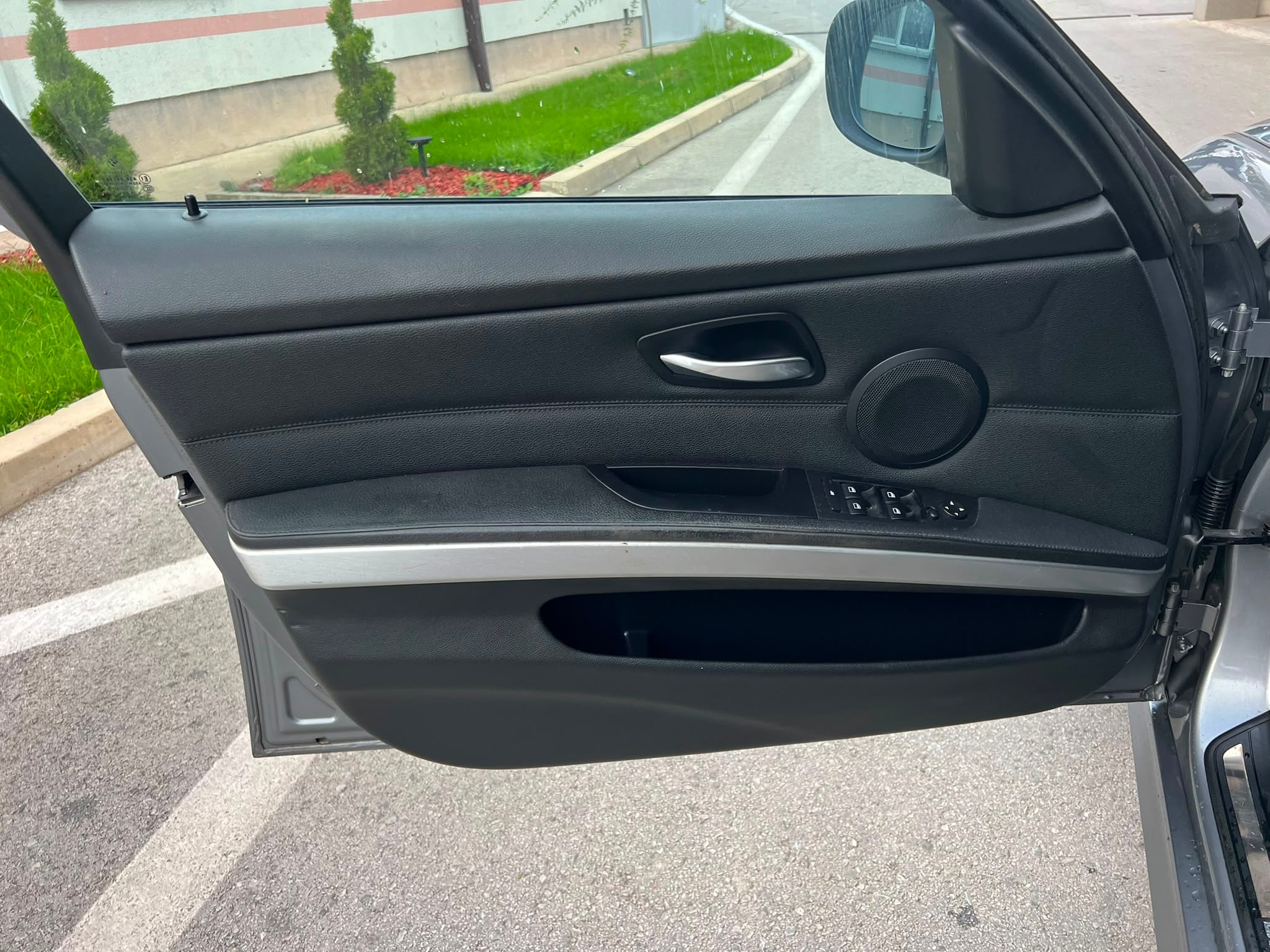 BMW 3 Series 2009 - Auto Import SRL — слика 11