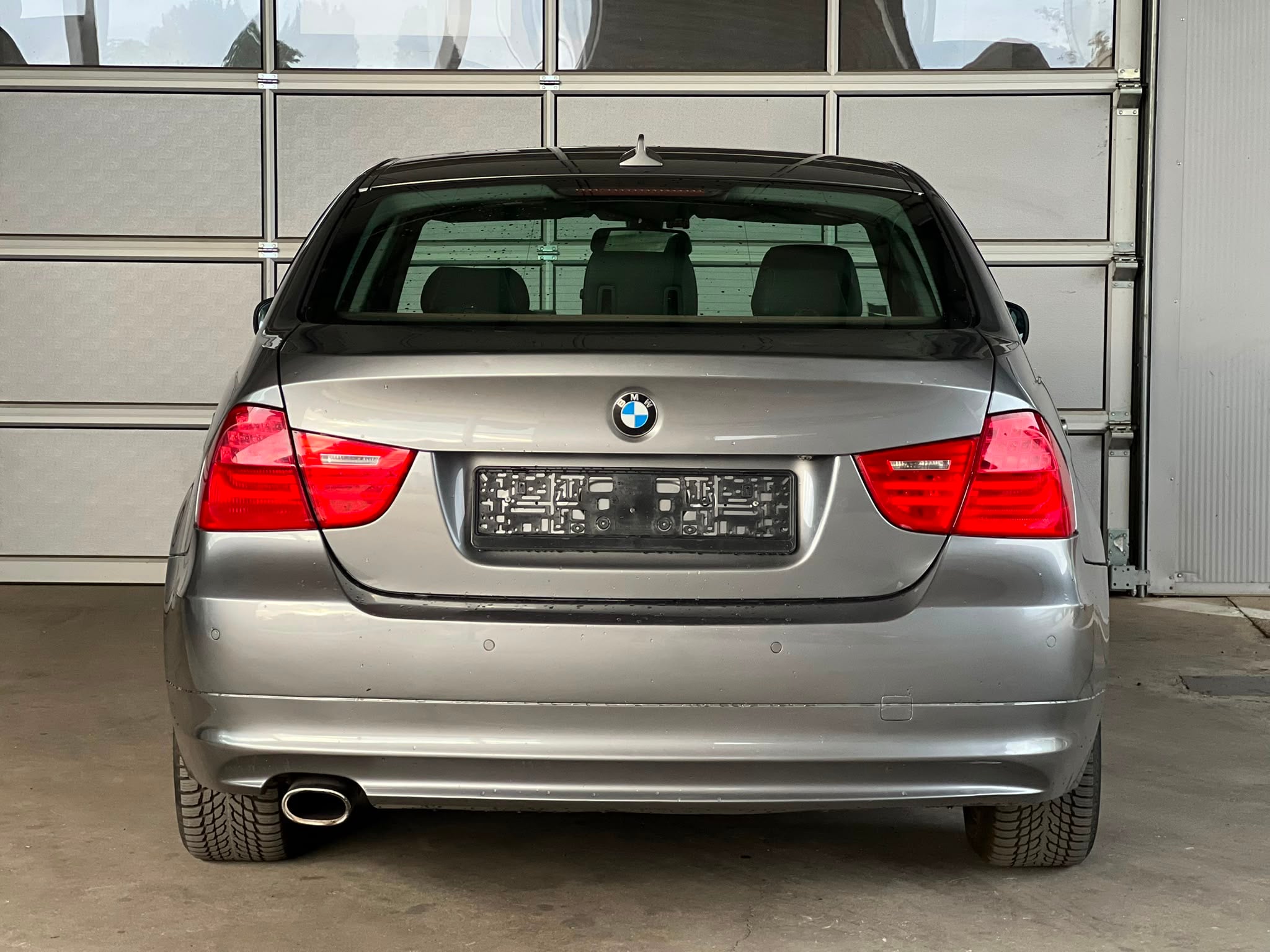 BMW 3 Series 2009 - Auto Import SRL — слика 14