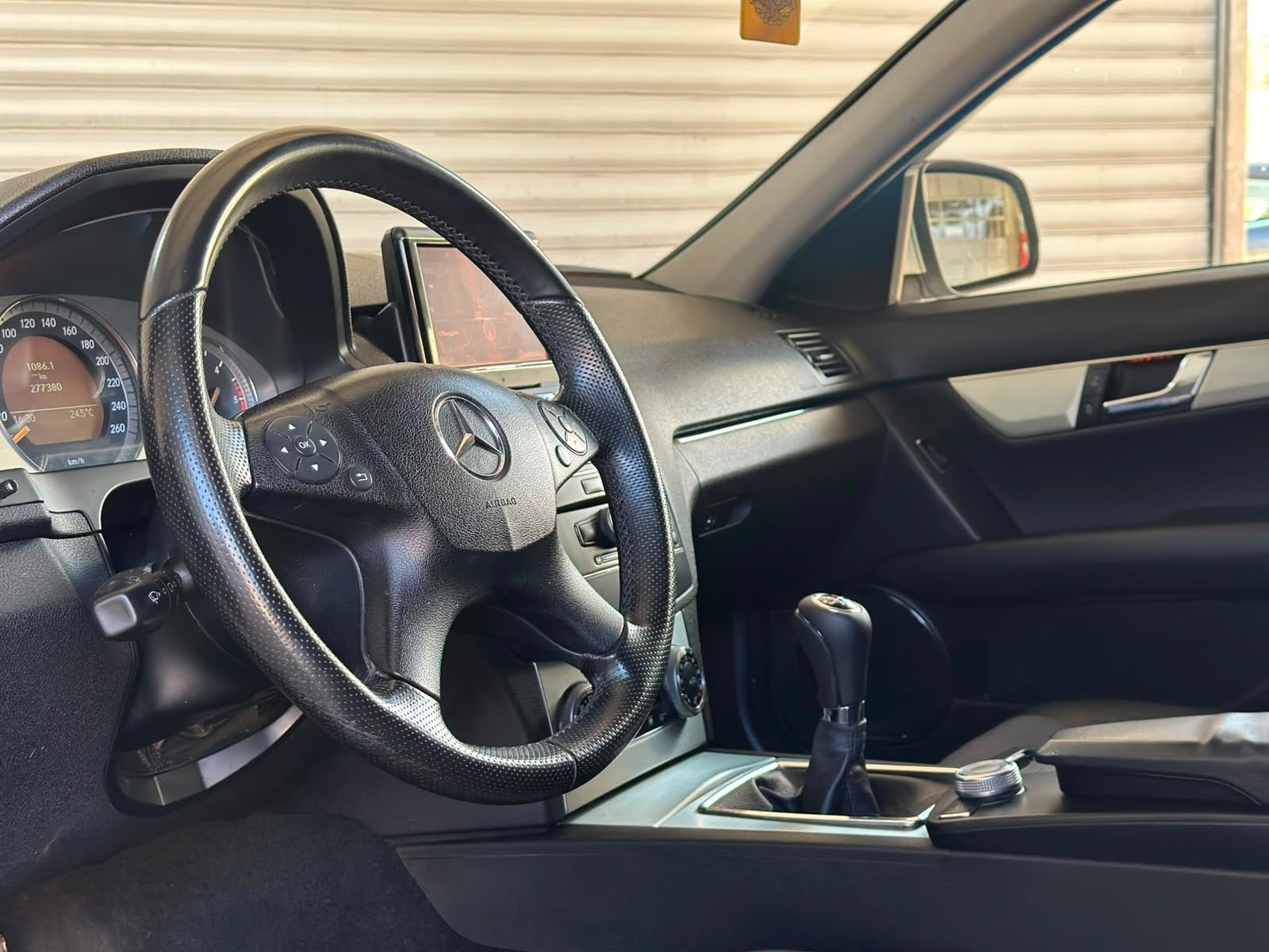 Mercedes-Benz C-Class 2009 - Auto Import SRL — слика 4