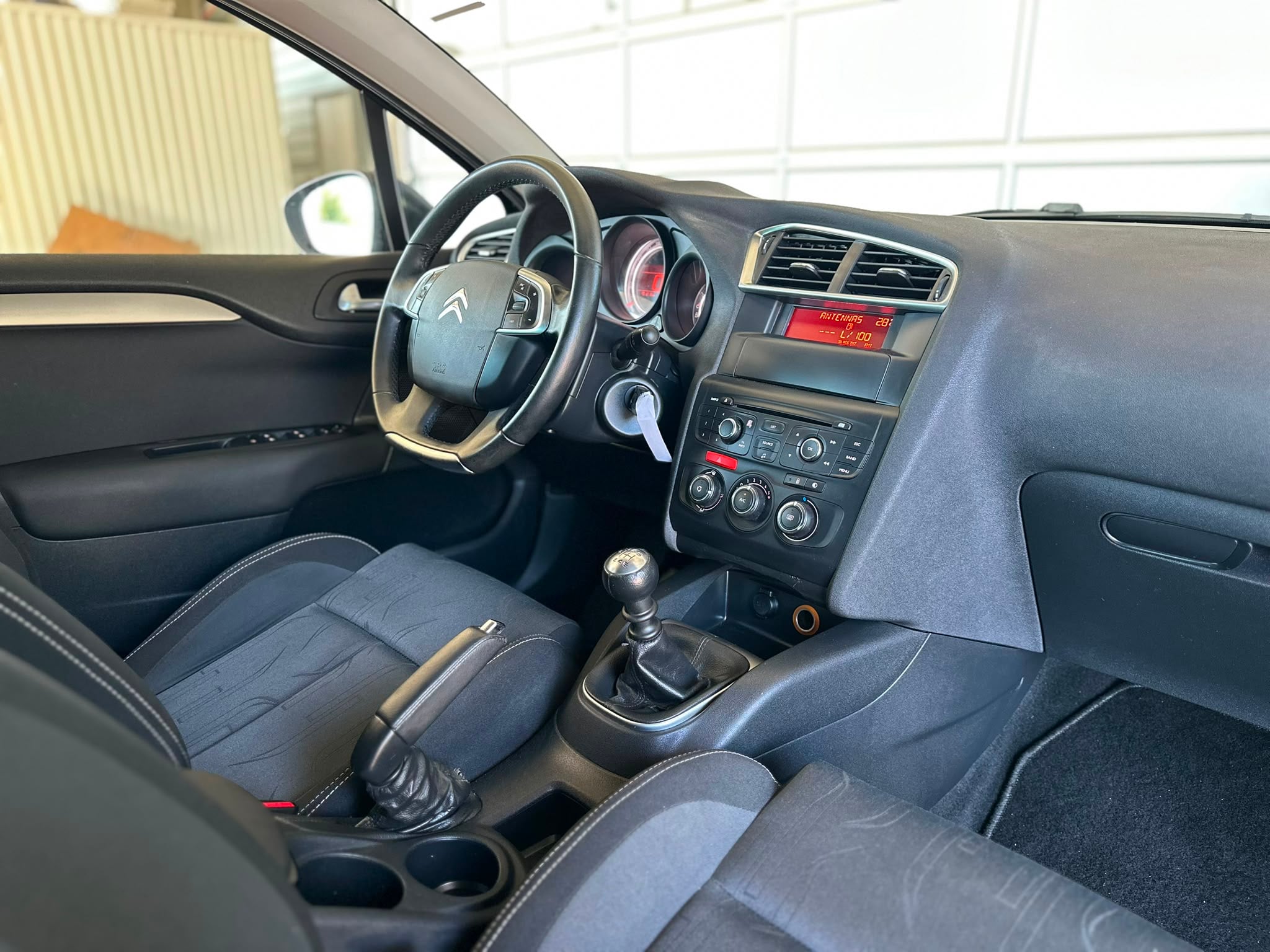 Citroën C4 2013 - Auto Import SRL — слика 13