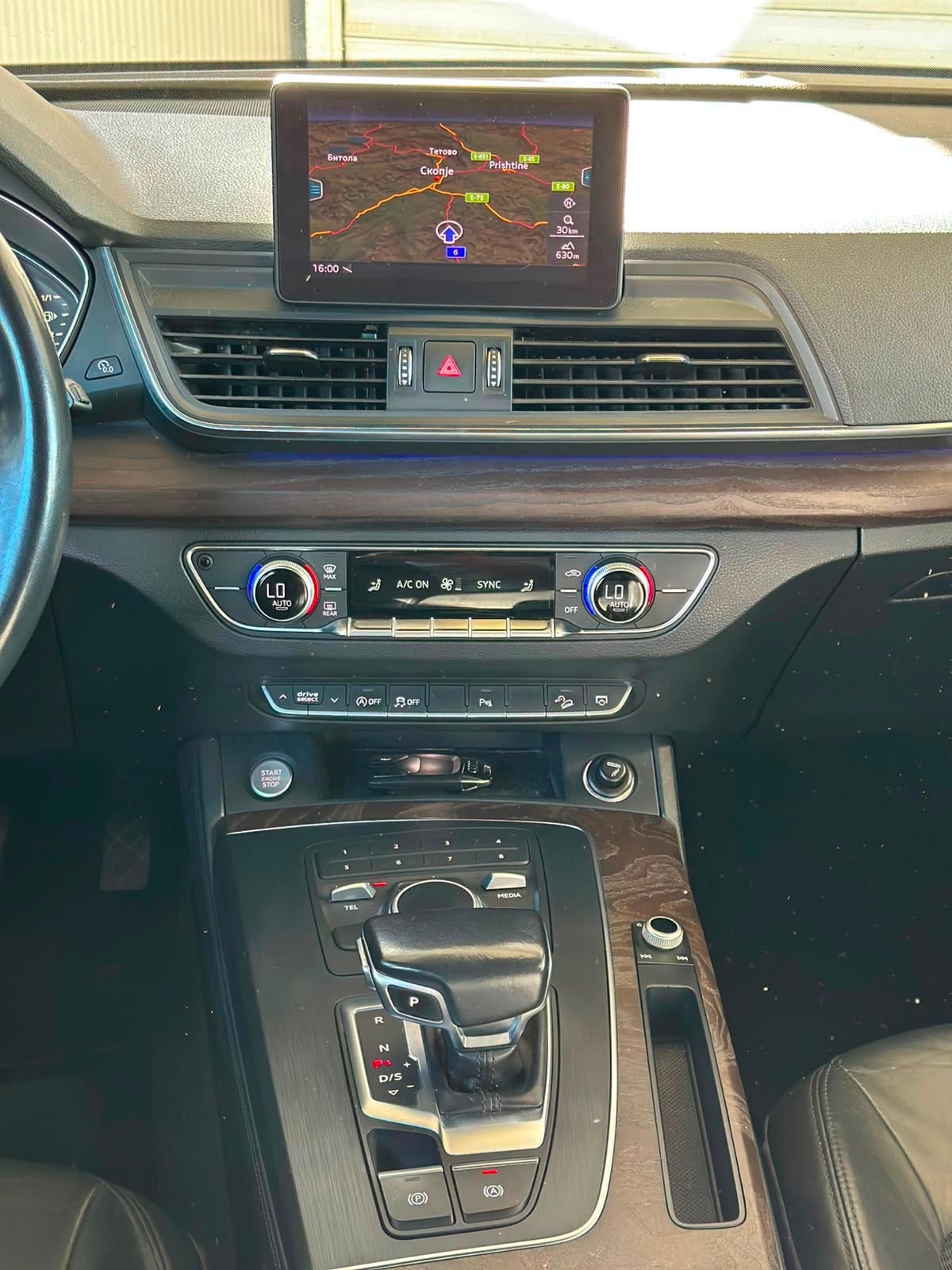 Audi Q5 2018 - Auto Import SRL — слика 9
