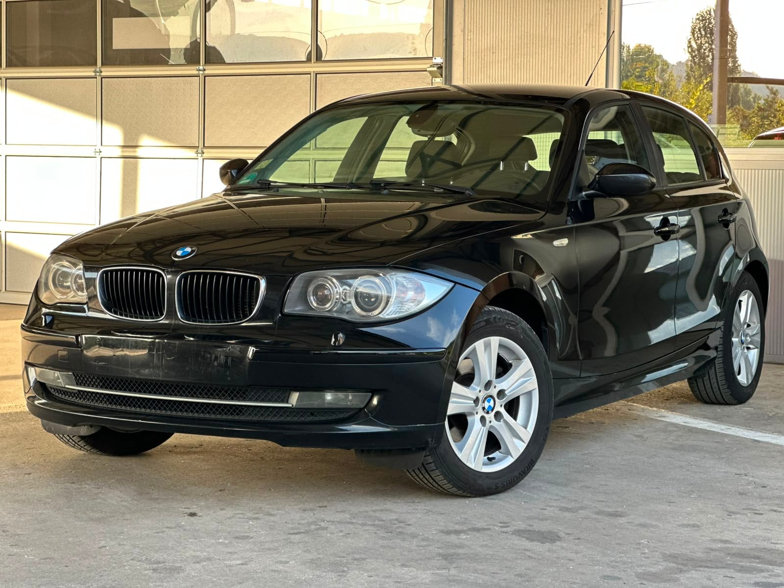 BMW 1 Series 2010 - Auto Import SRL — слика 1