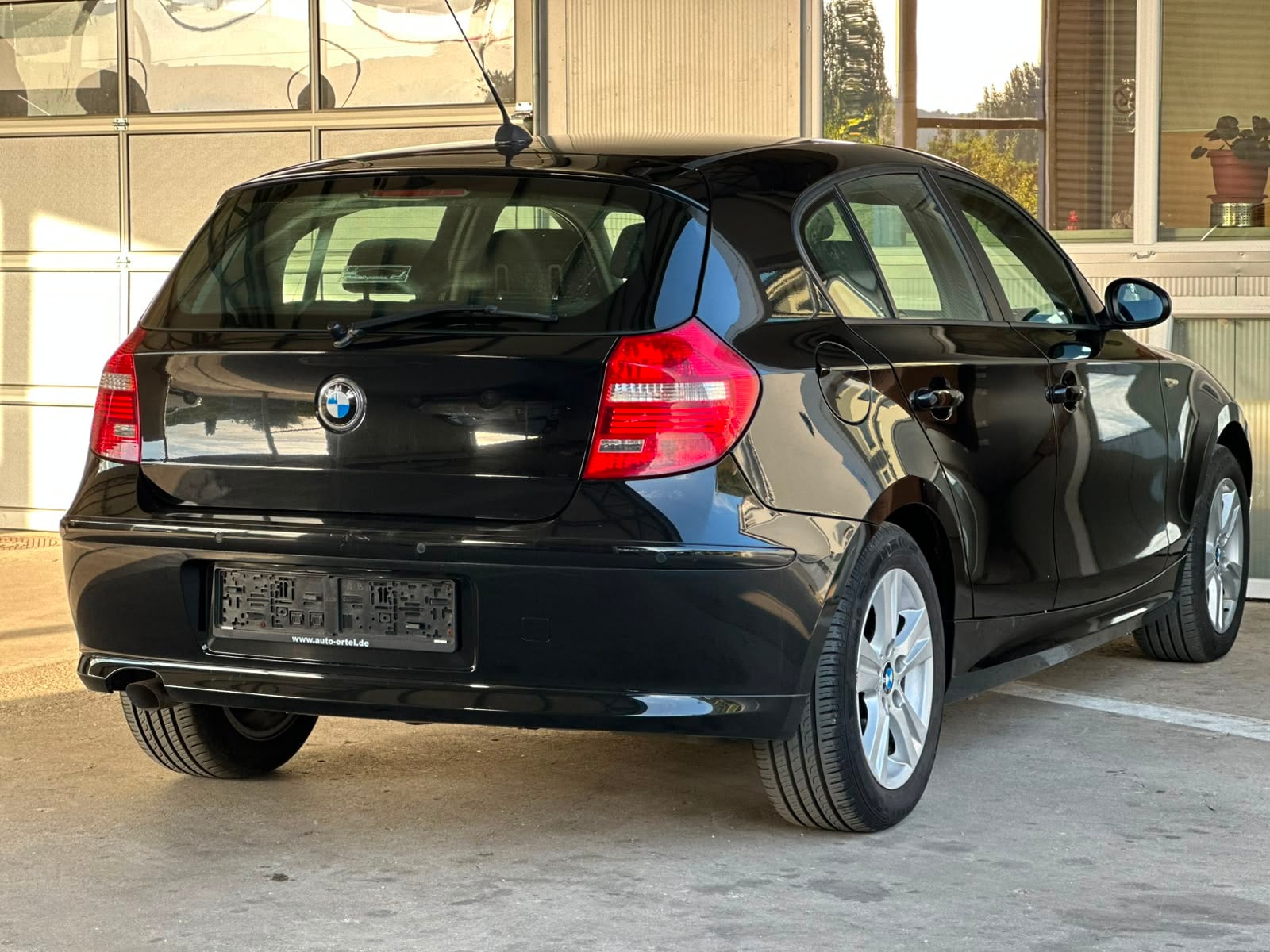 BMW 1 Series 2010 - Auto Import SRL — слика 4