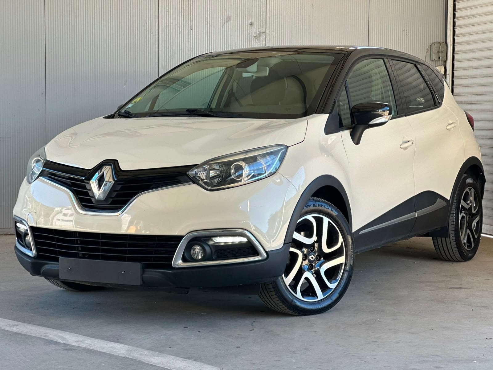 Renault Captur 2014 - Auto Import SRL — слика 1