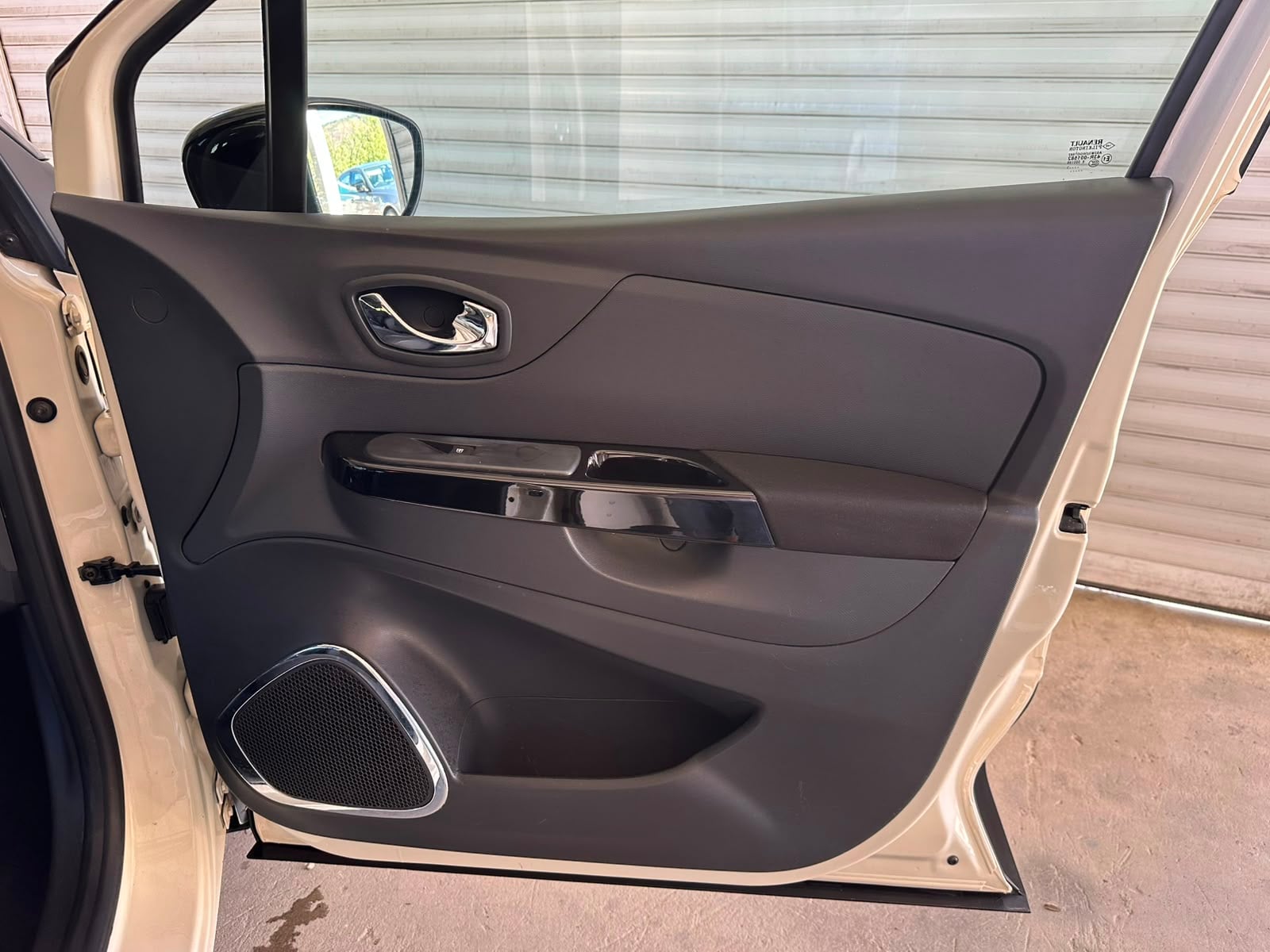 Renault Captur 2014 - Auto Import SRL — слика 17