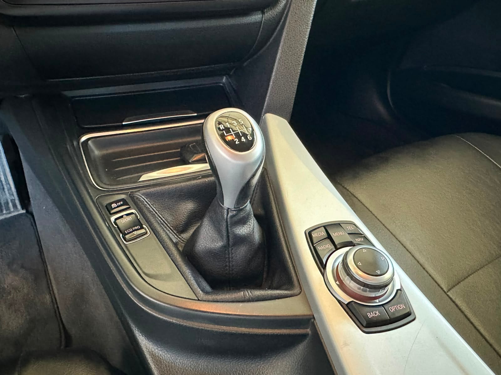 BMW 3 Series 2013 - Auto Import SRL — слика 15