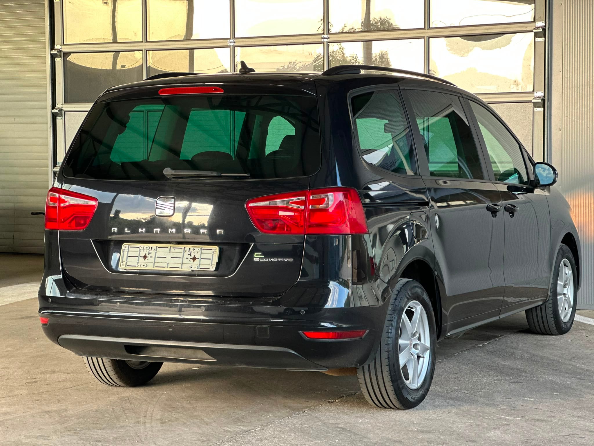 Seat Alhambra 2012 - Auto Import SRL — слика 6