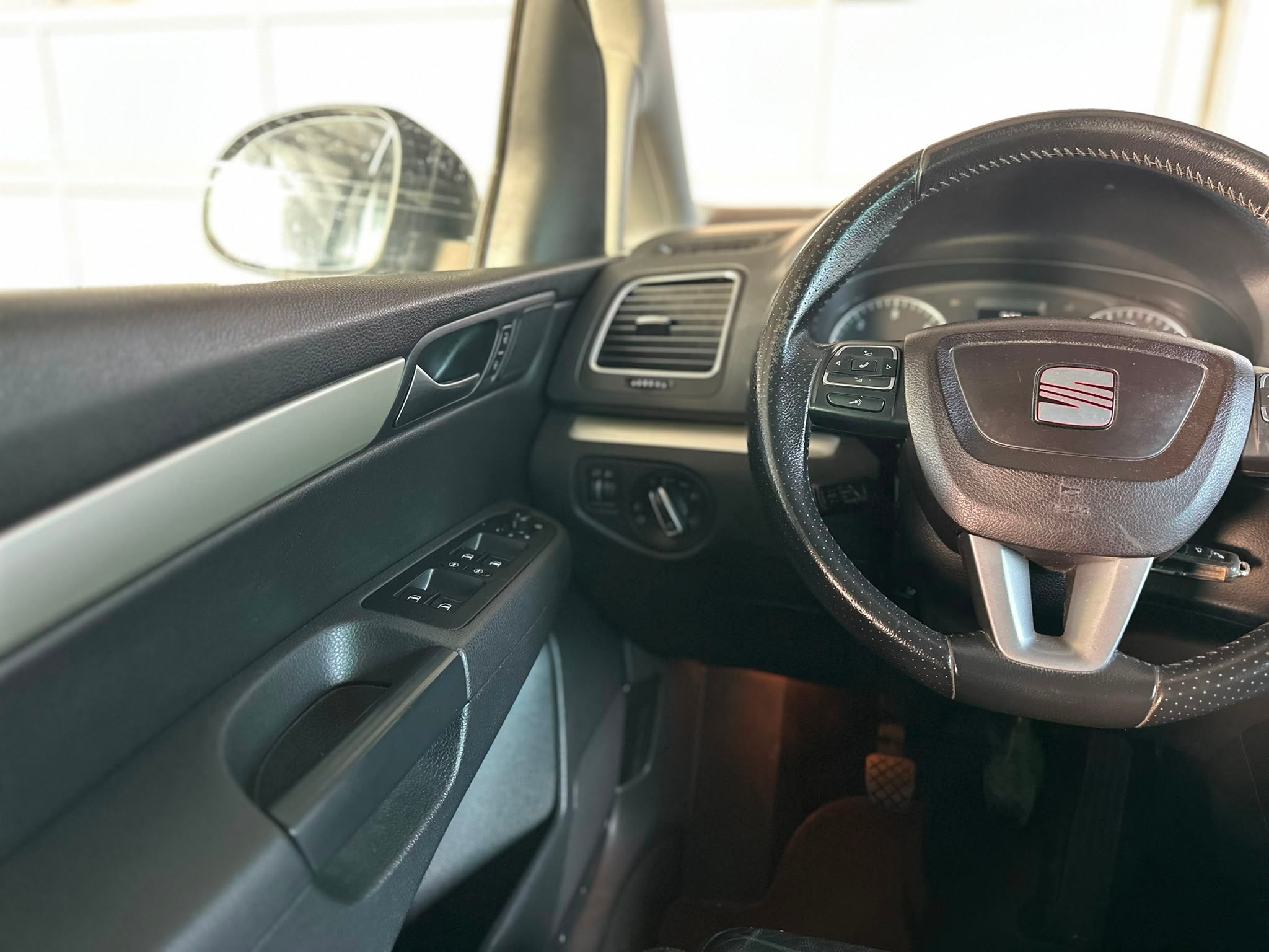 Seat Alhambra 2012 - Auto Import SRL — слика 19
