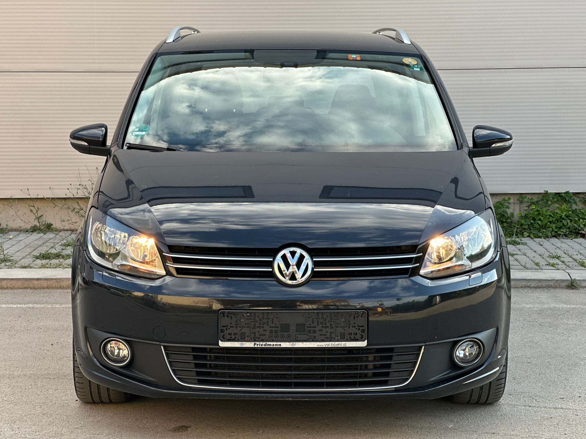 Volkswagen Touran 2011 - Auto Import SRL — слика 2