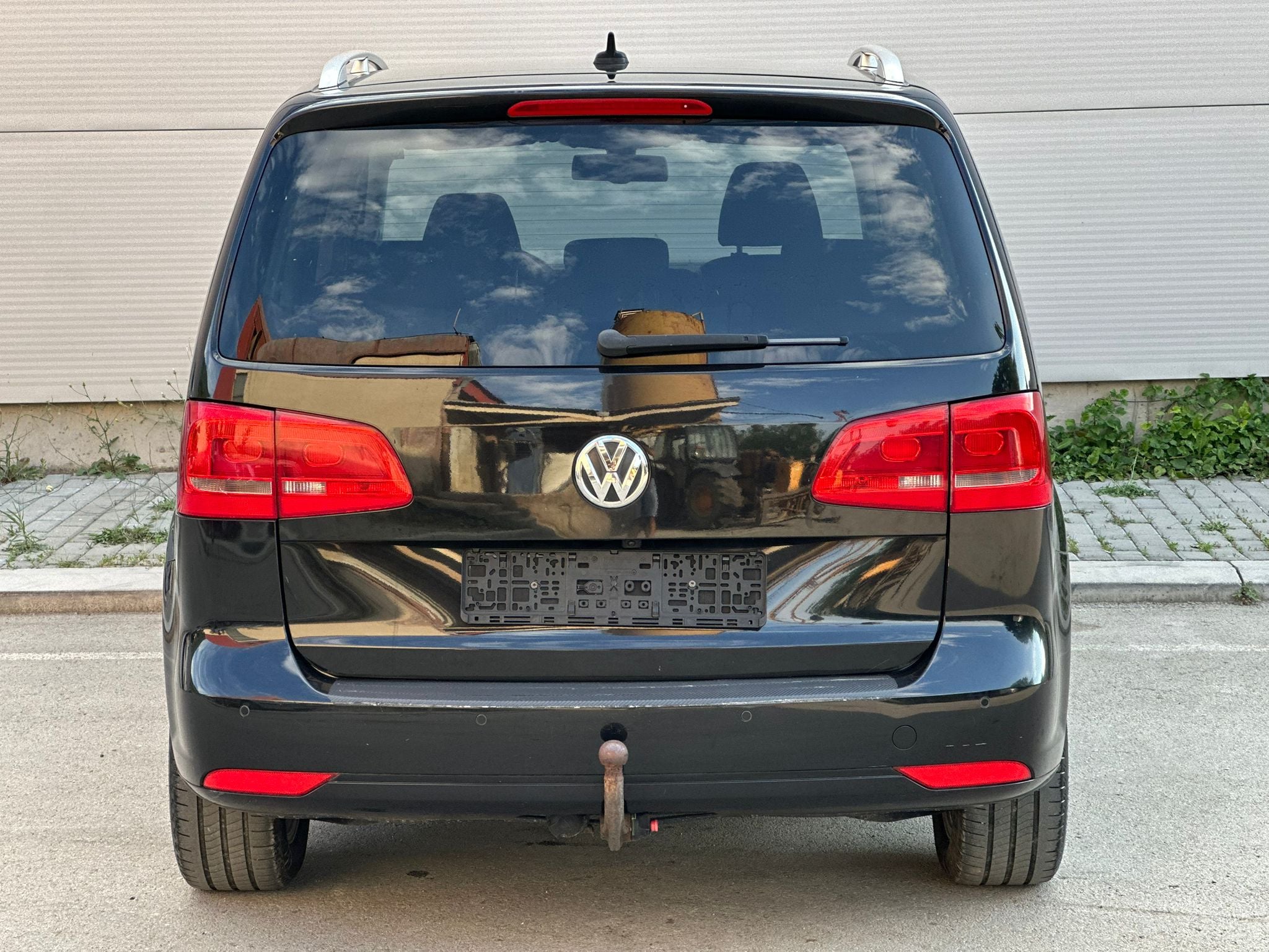 Volkswagen Touran 2011 - Auto Import SRL — слика 5