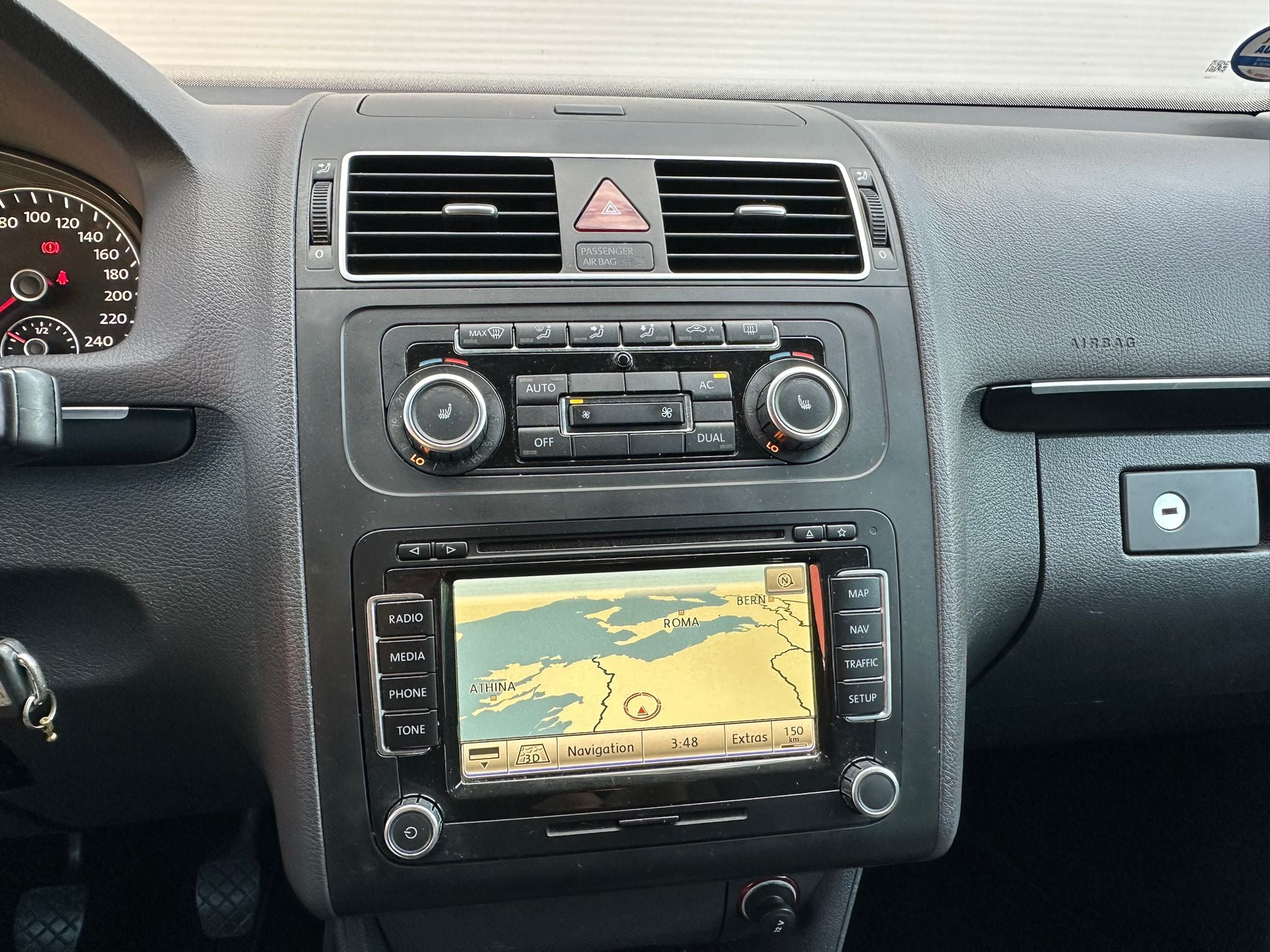 Volkswagen Touran 2011 - Auto Import SRL — слика 11