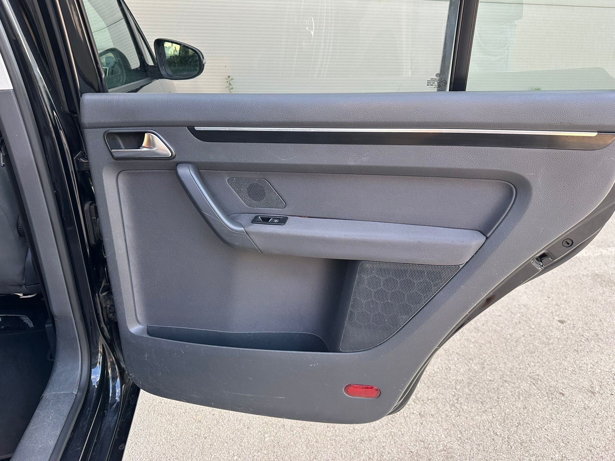 Volkswagen Touran 2011 - Auto Import SRL — слика 17