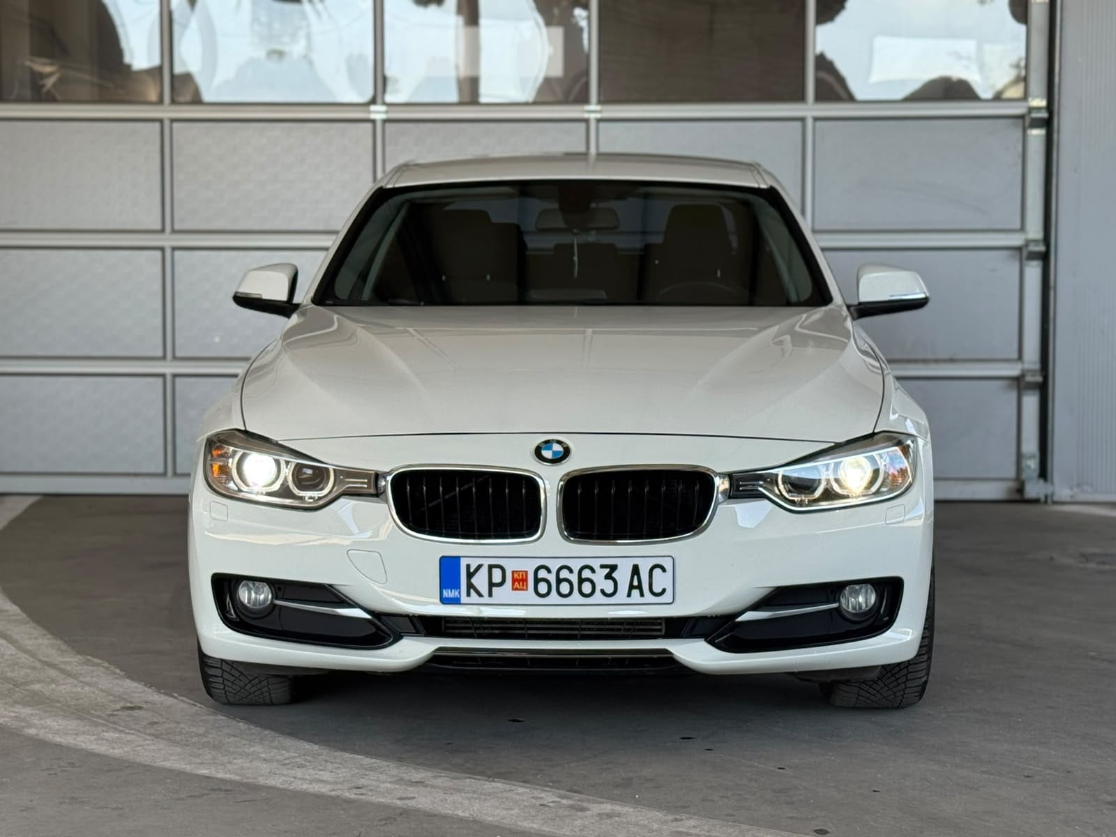 BMW 3 Series 2014 - Auto Import SRL — слика 2