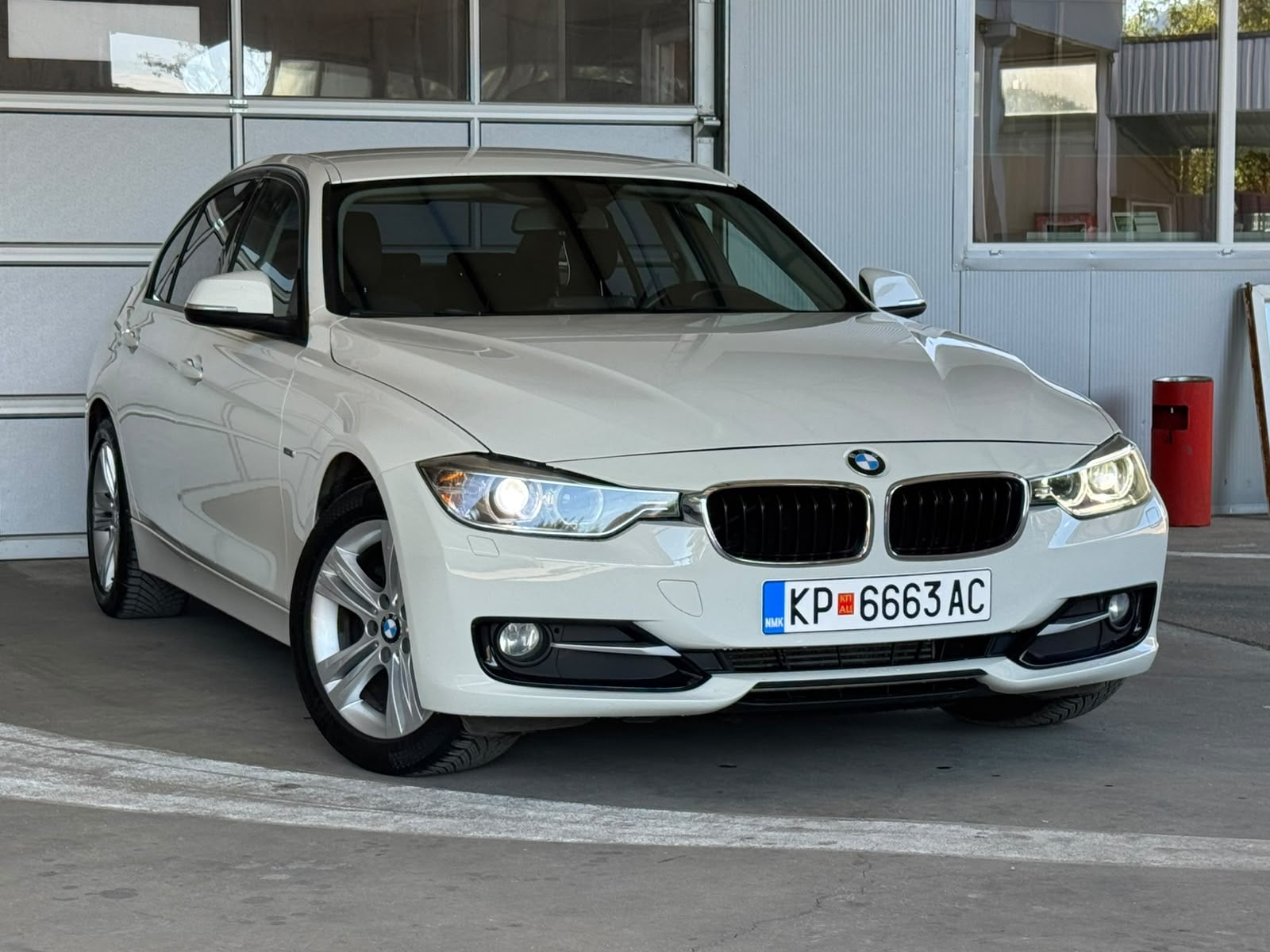 BMW 3 Series 2014 - Auto Import SRL — слика 3