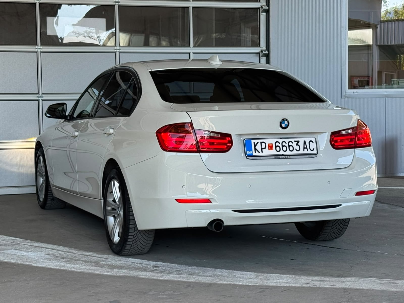 BMW 3 Series 2014 - Auto Import SRL — слика 15