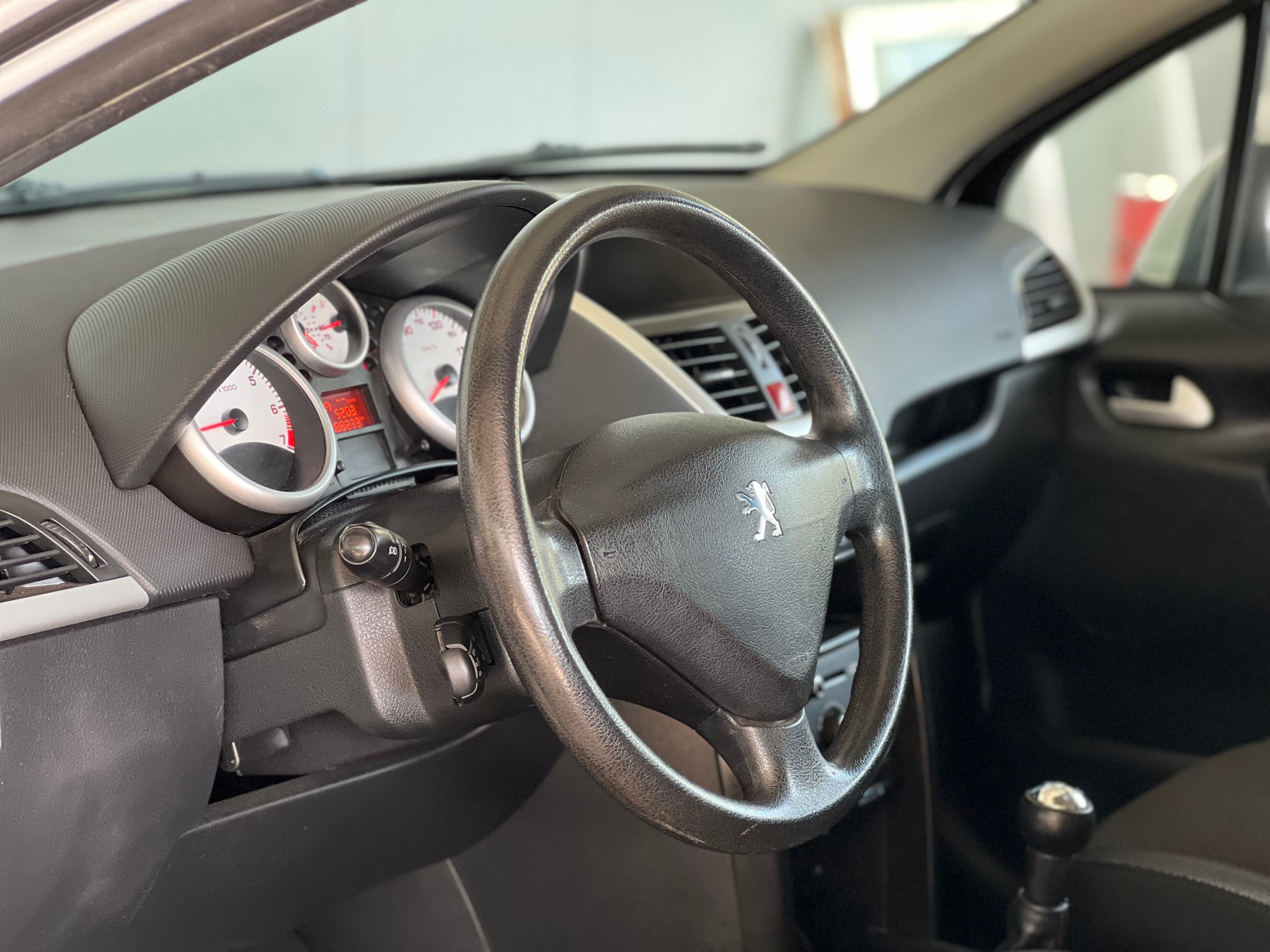 Peugeot 208 2012 - Auto Import SRL — слика 7