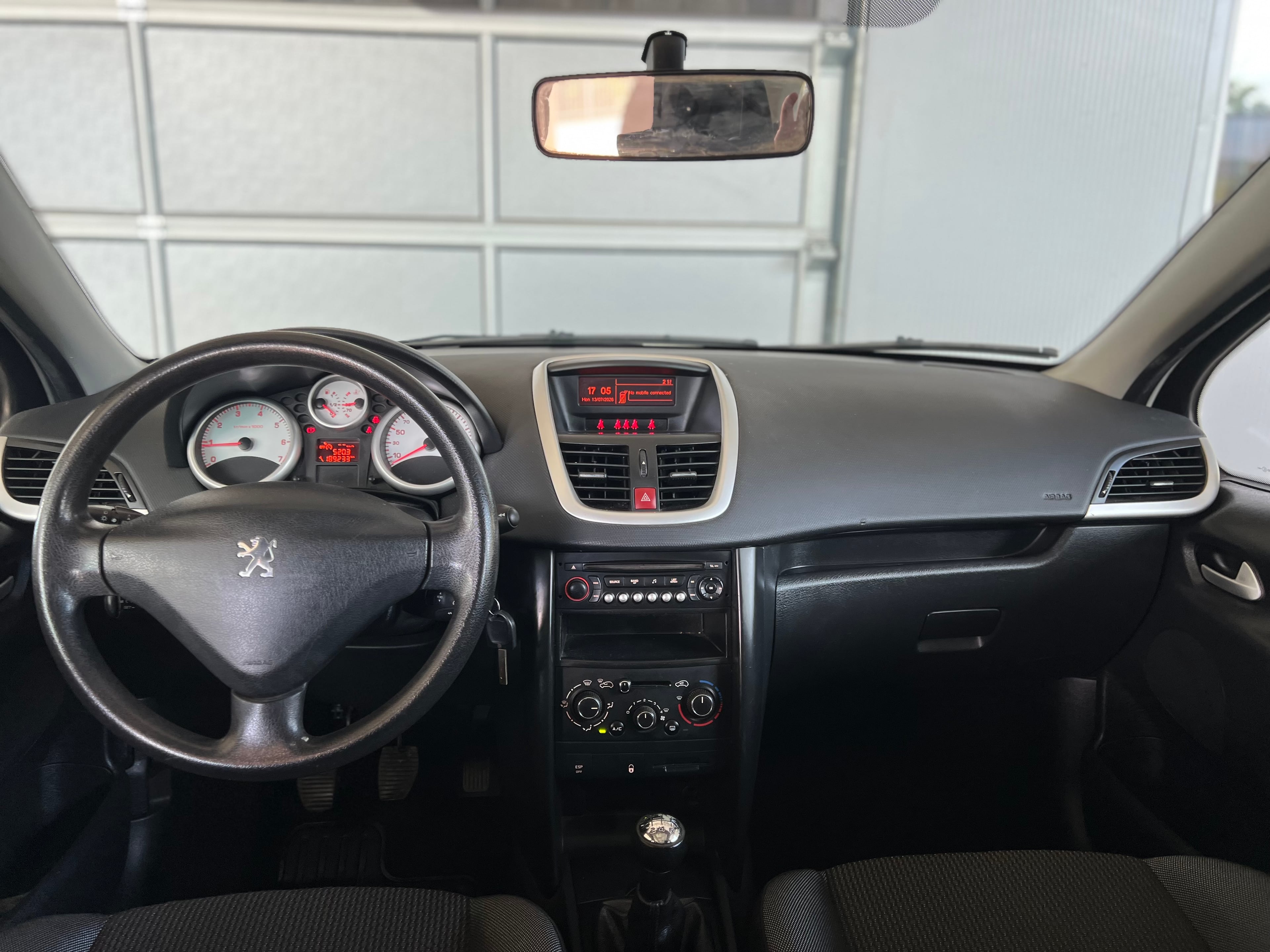 Peugeot 208 2012 - Auto Import SRL — слика 11