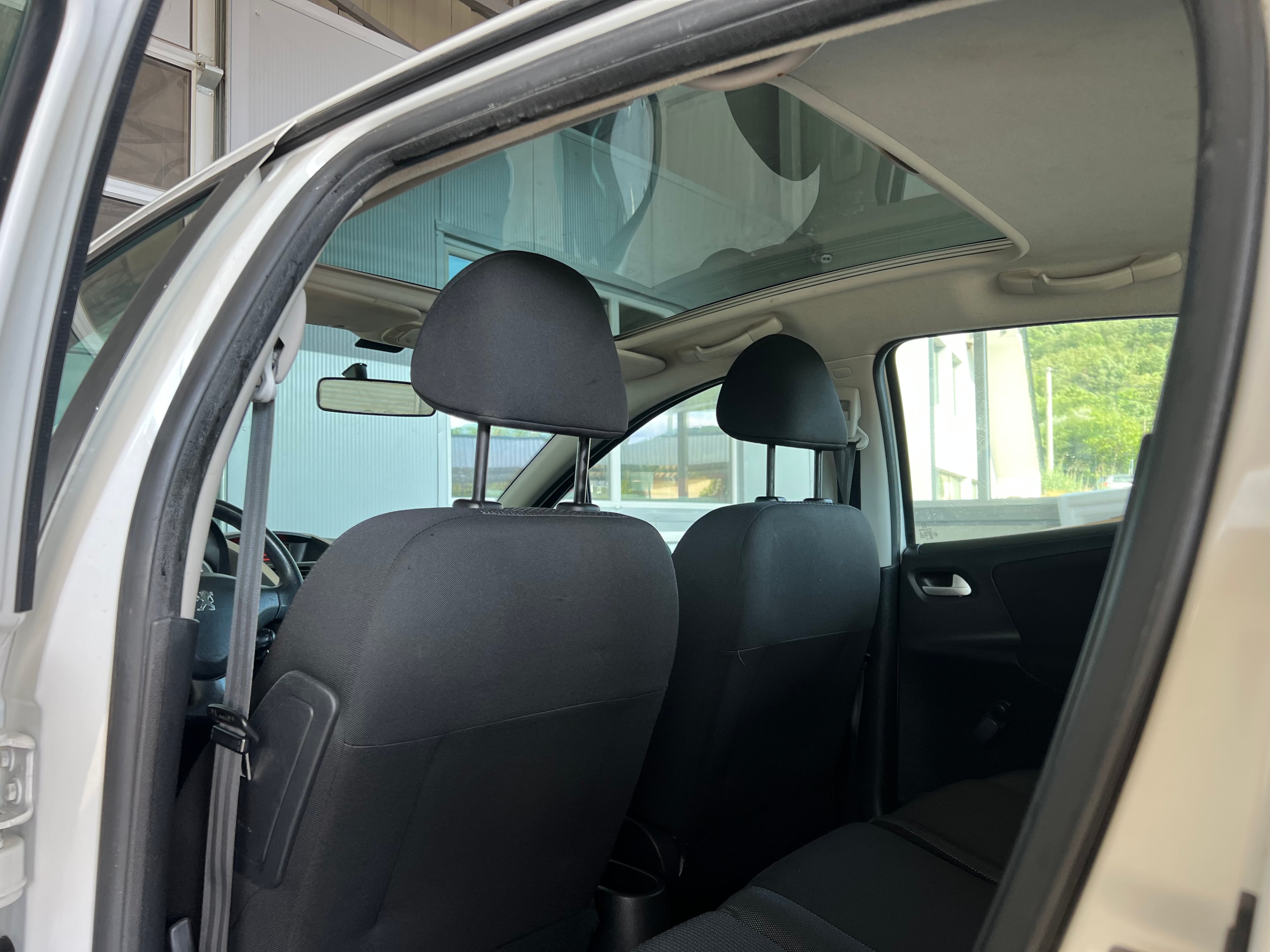 Peugeot 208 2012 - Auto Import SRL — слика 13