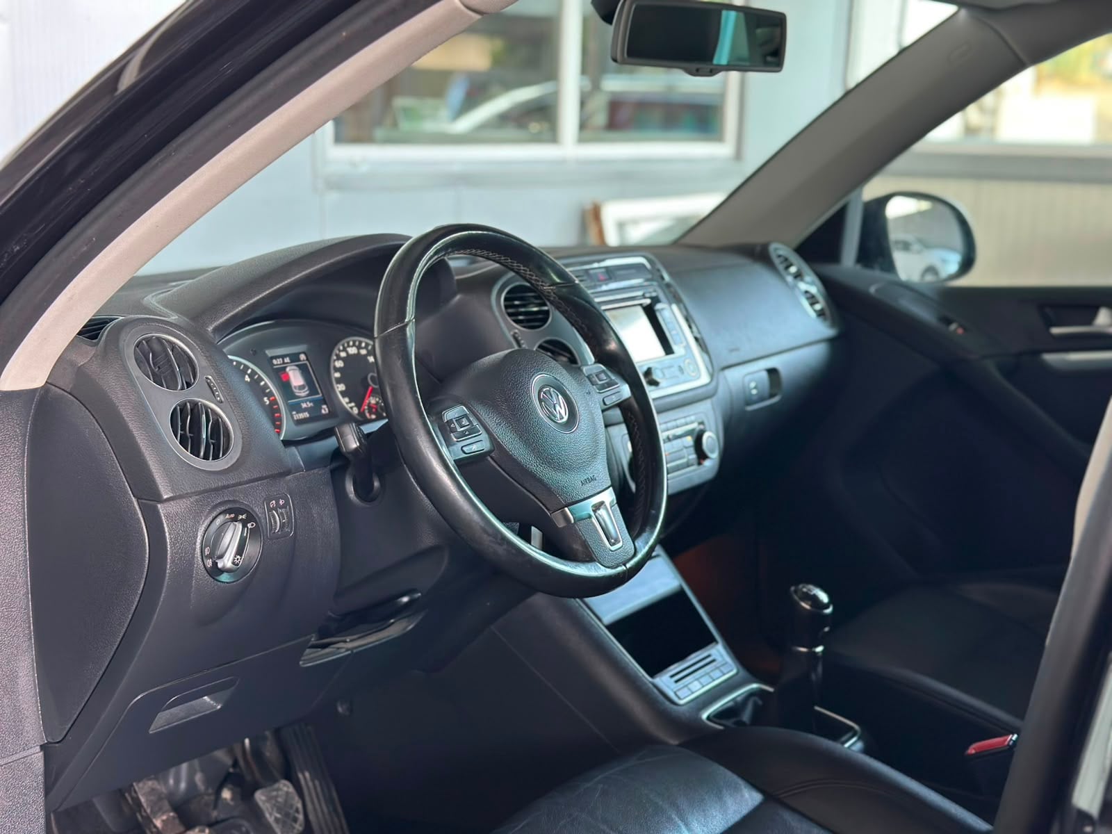 Volkswagen Tiguan 2015 - Auto Import SRL — слика 7