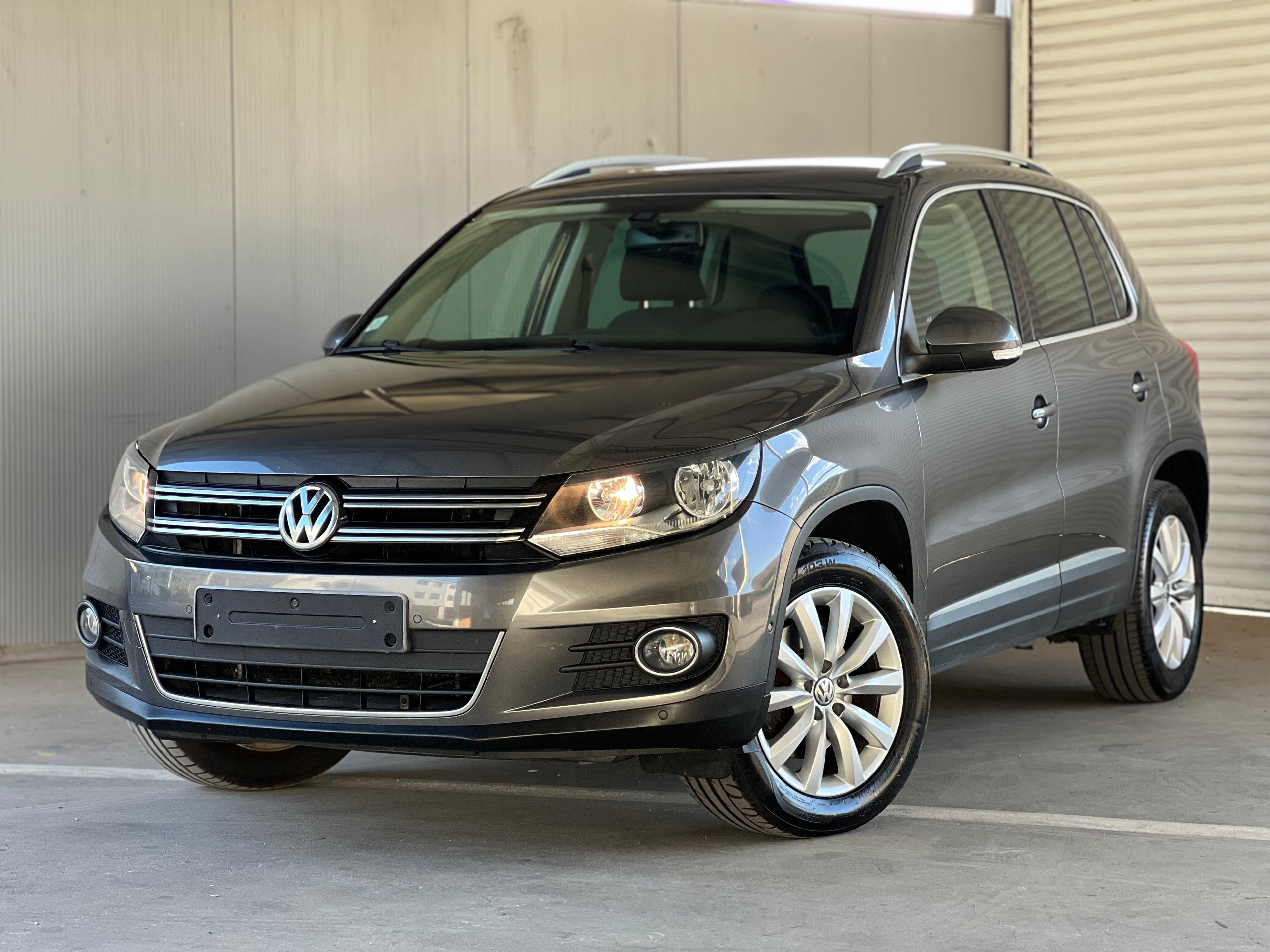 Volkswagen Tiguan 2012 - Auto Import SRL — слика 1