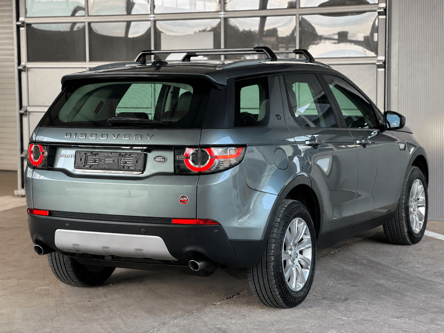 Land Rover Discovery Sport 2017 - Auto Import SRL — слика 4