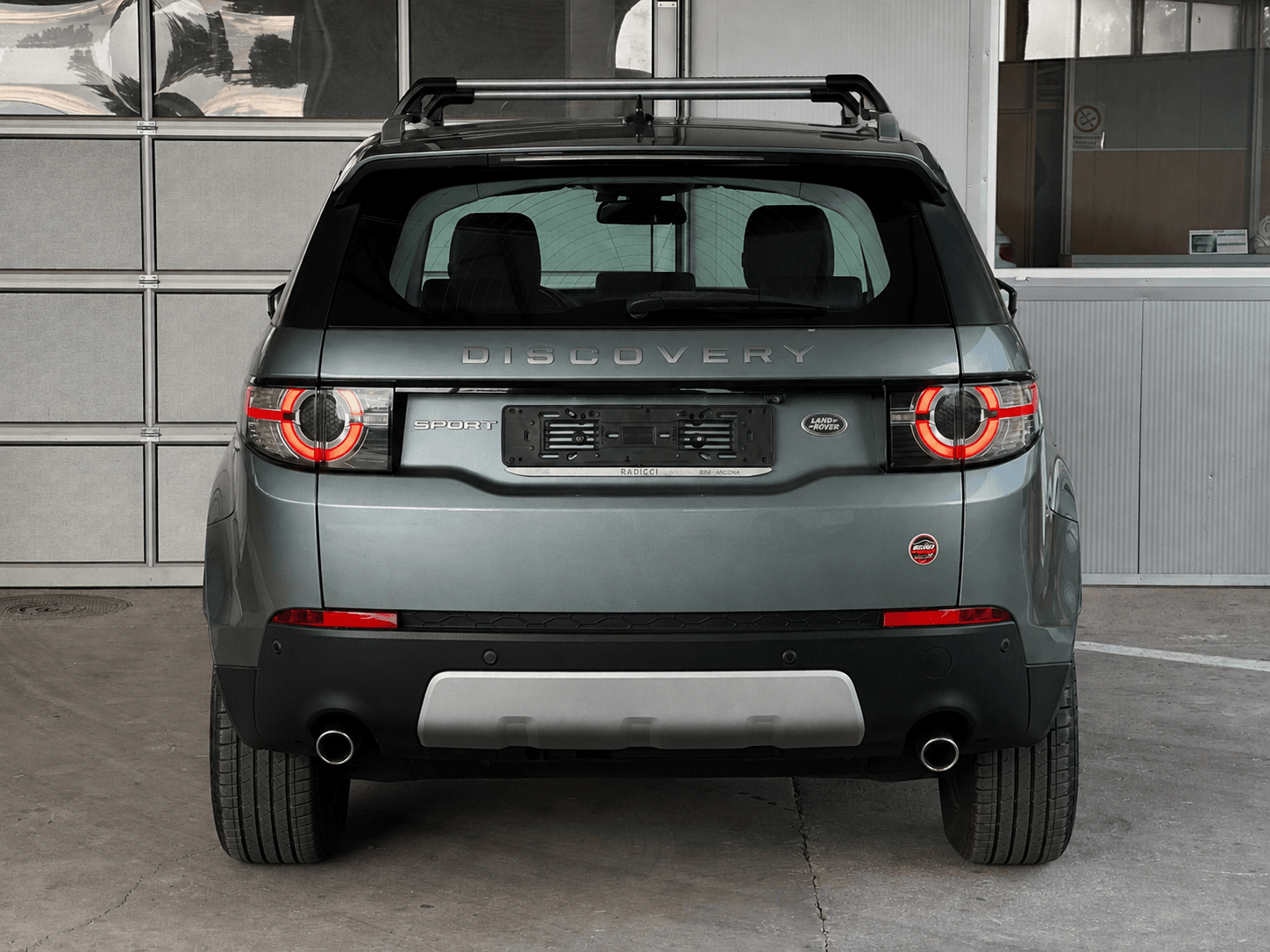 Land Rover Discovery Sport 2017 - Auto Import SRL — слика 5