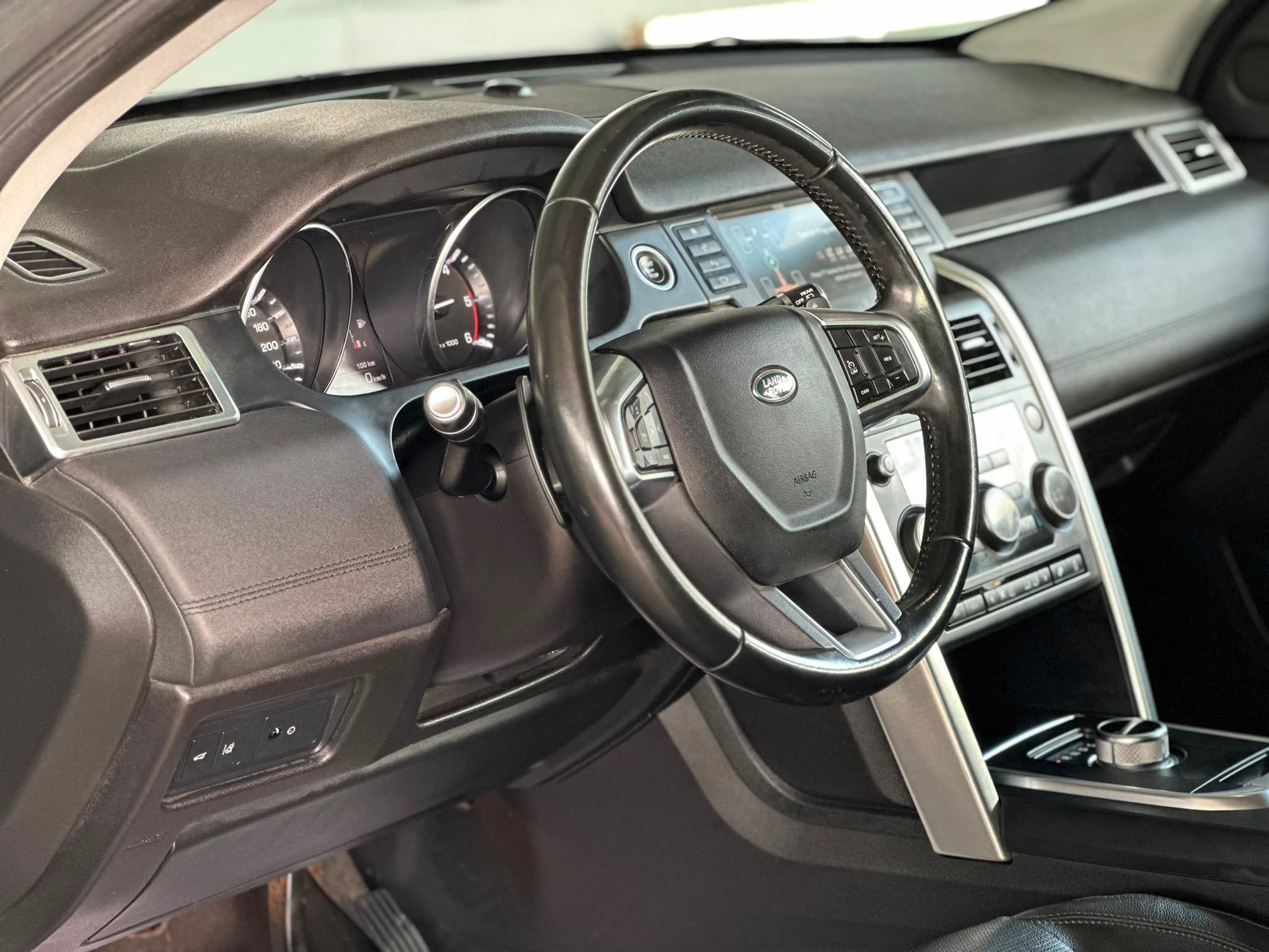 Land Rover Discovery Sport 2017 - Auto Import SRL — слика 7