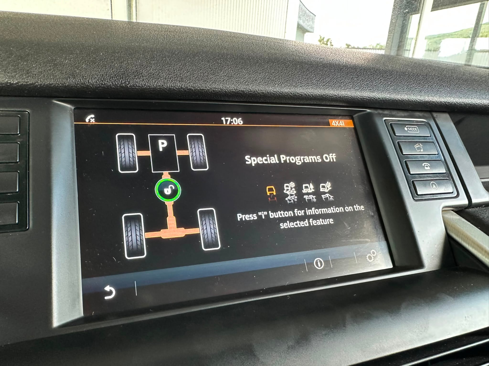 Land Rover Discovery Sport 2017 - Auto Import SRL — слика 12