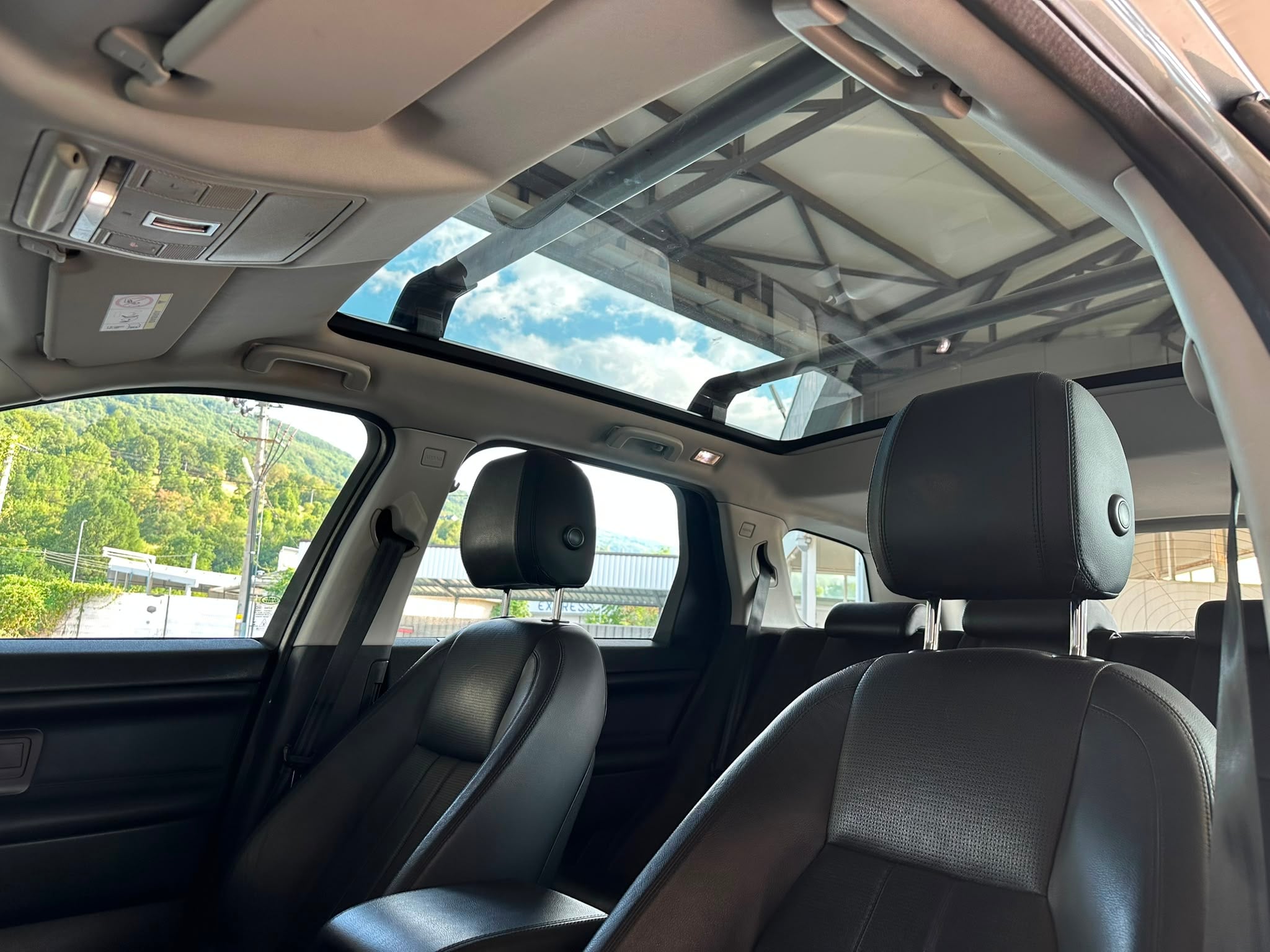 Land Rover Discovery Sport 2017 - Auto Import SRL — слика 16