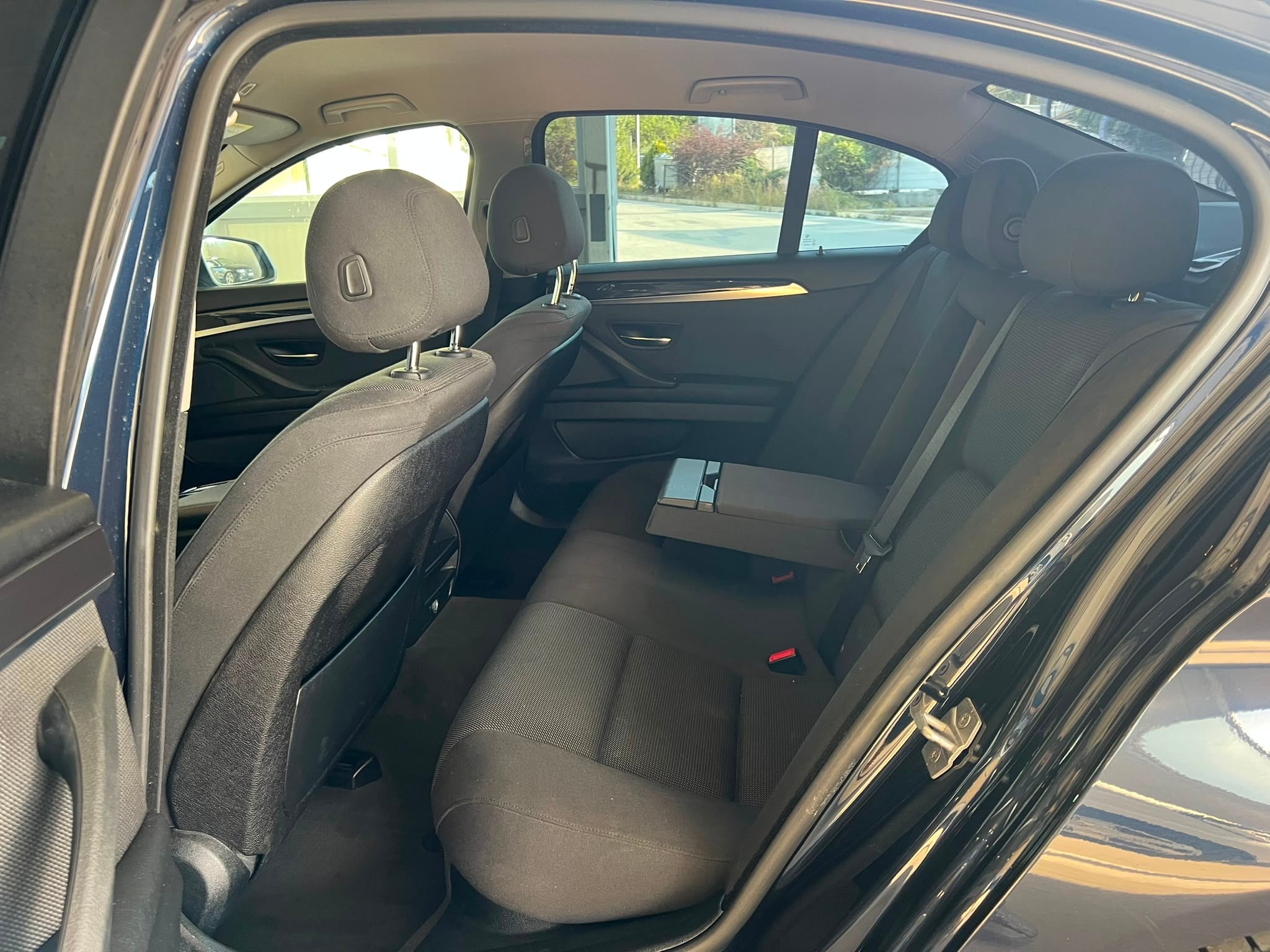BMW 5 Series 2015 - Auto Import SRL — слика 12