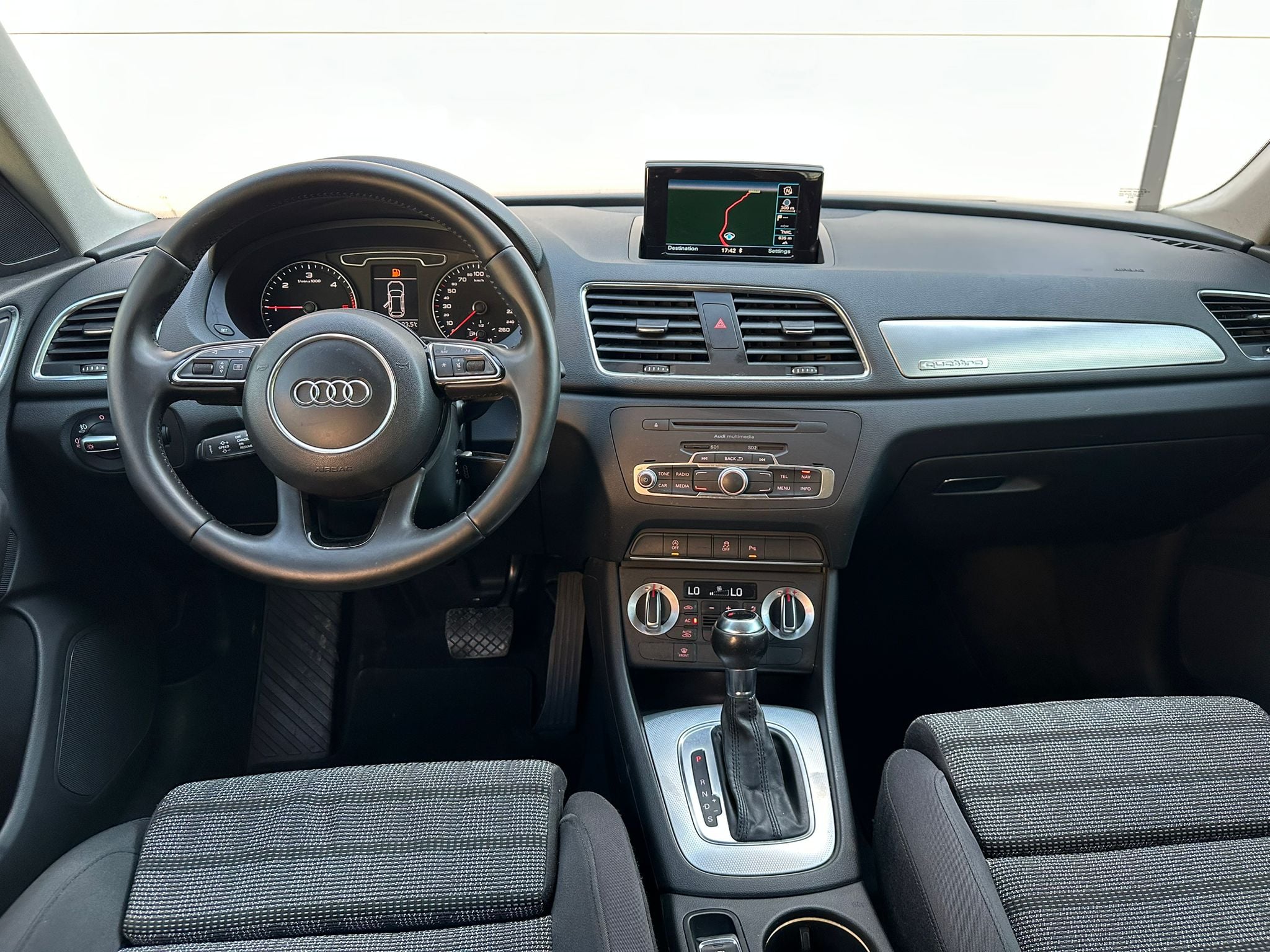 Audi Q3 2012 - Auto Import SRL — слика 8