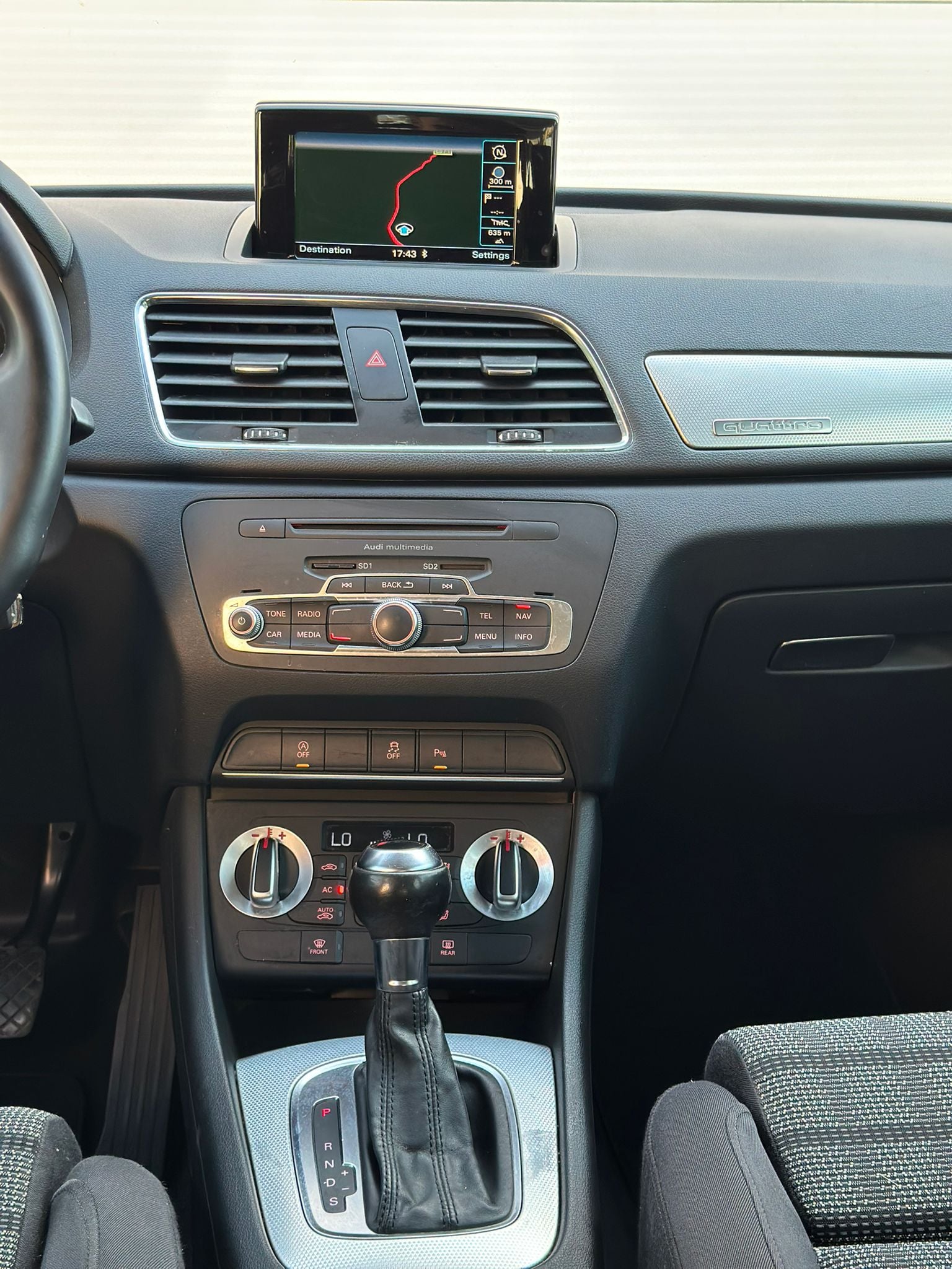 Audi Q3 2012 - Auto Import SRL — слика 9