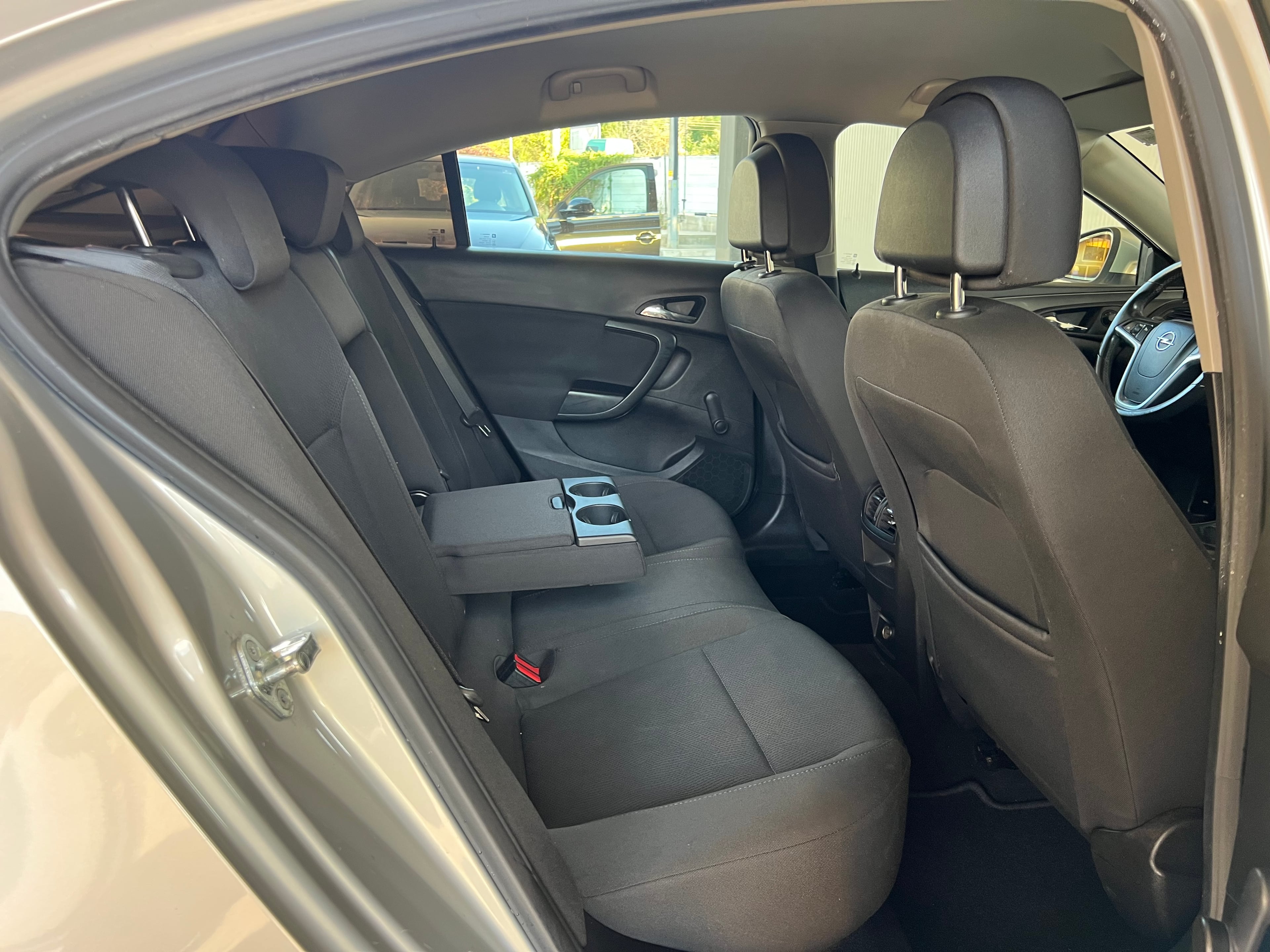 Opel Insignia 2010 - Auto Import SRL — слика 14