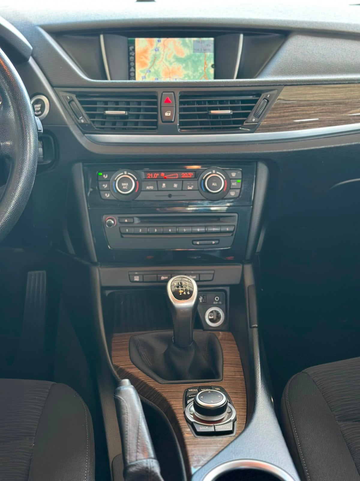 BMW X1 2015 - Auto Import SRL — слика 8