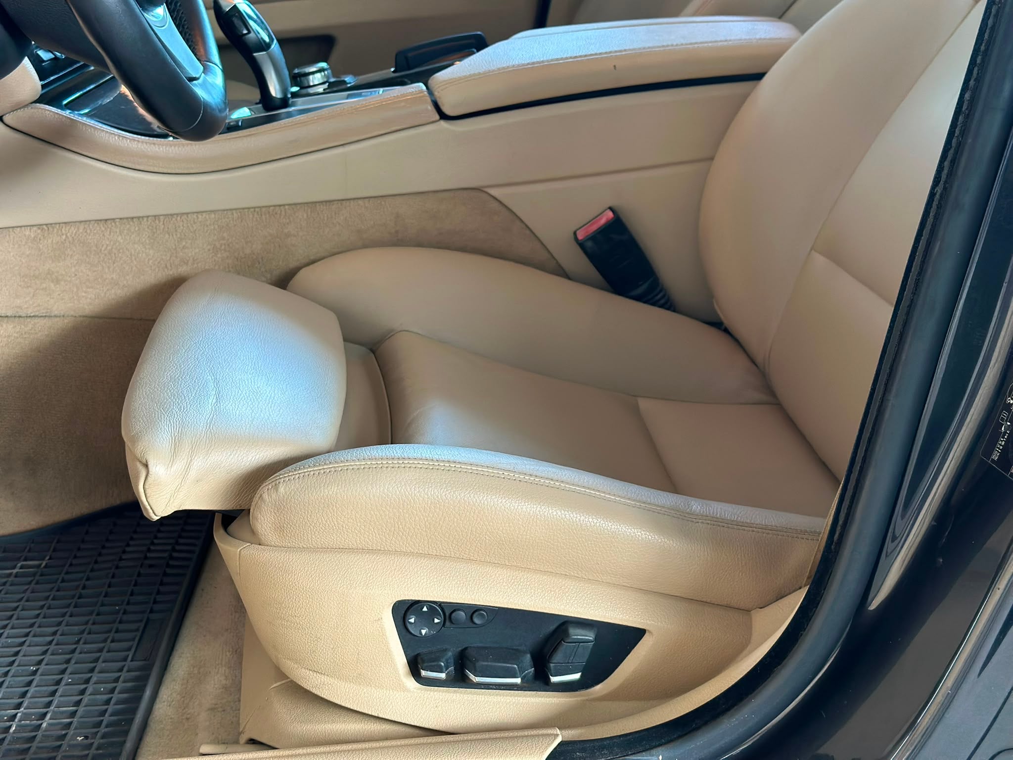 BMW 5 Series 2011 - Auto Import SRL — слика 9