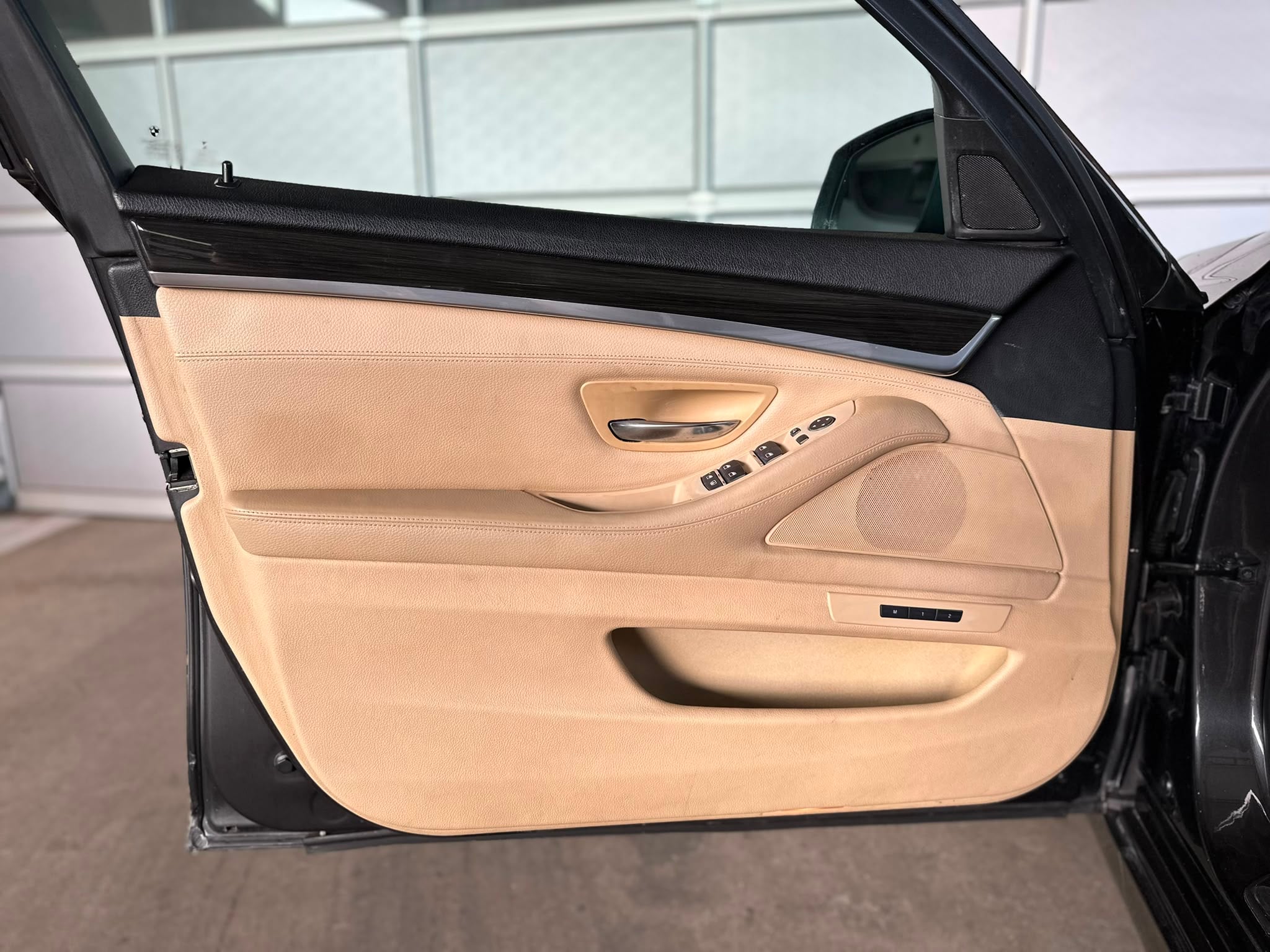 BMW 5 Series 2011 - Auto Import SRL — слика 19