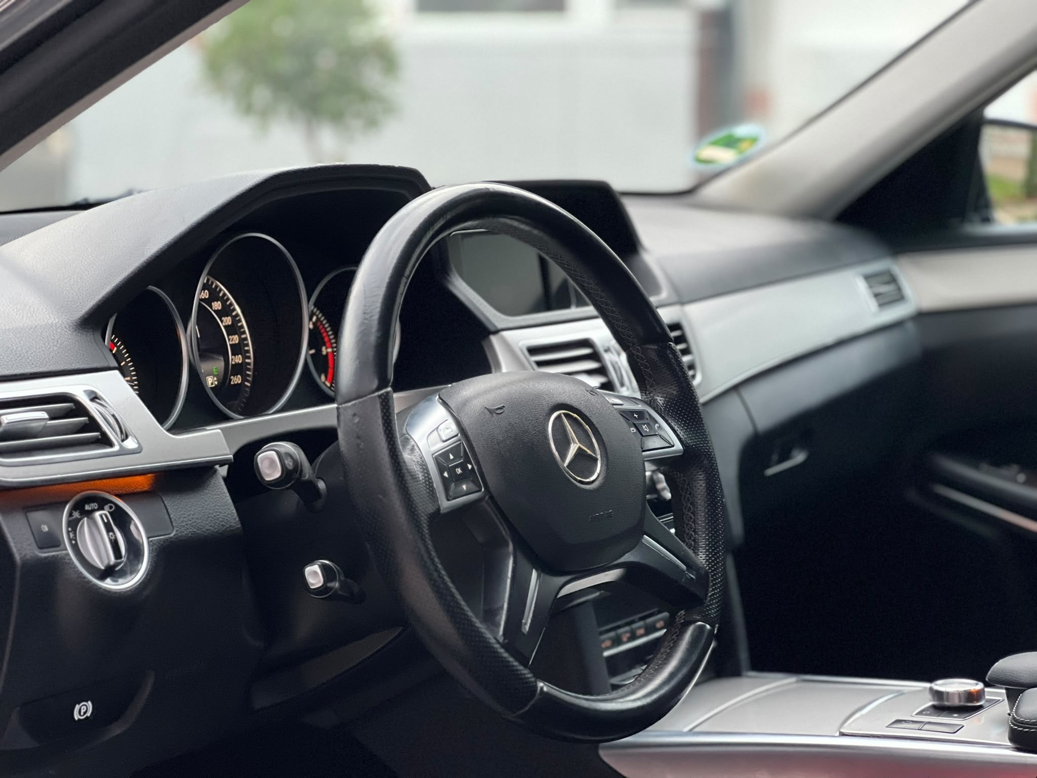 Mercedes-Benz E-Class 2014 - Auto Import SRL — слика 4