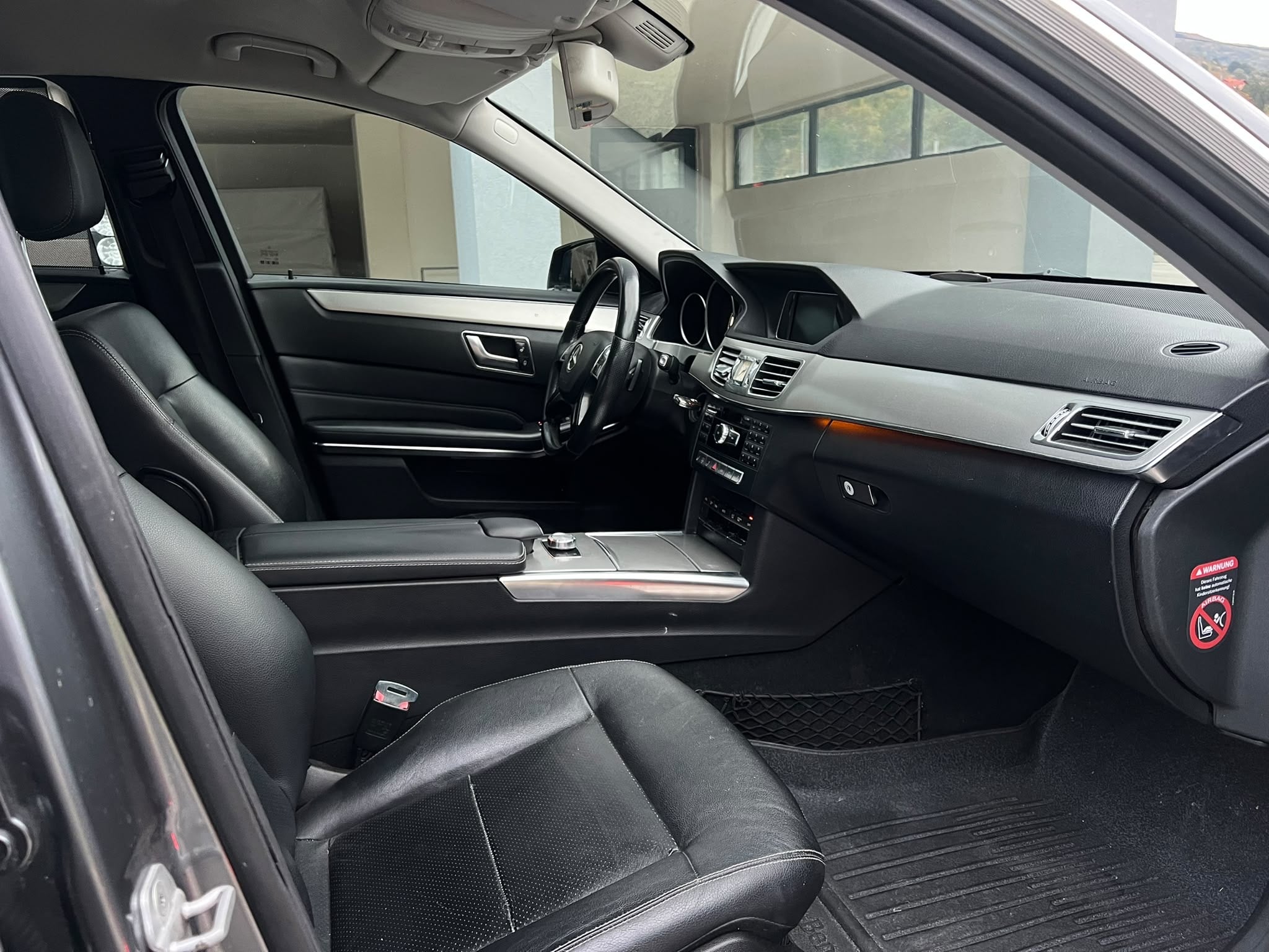 Mercedes-Benz E-Class 2014 - Auto Import SRL — слика 8