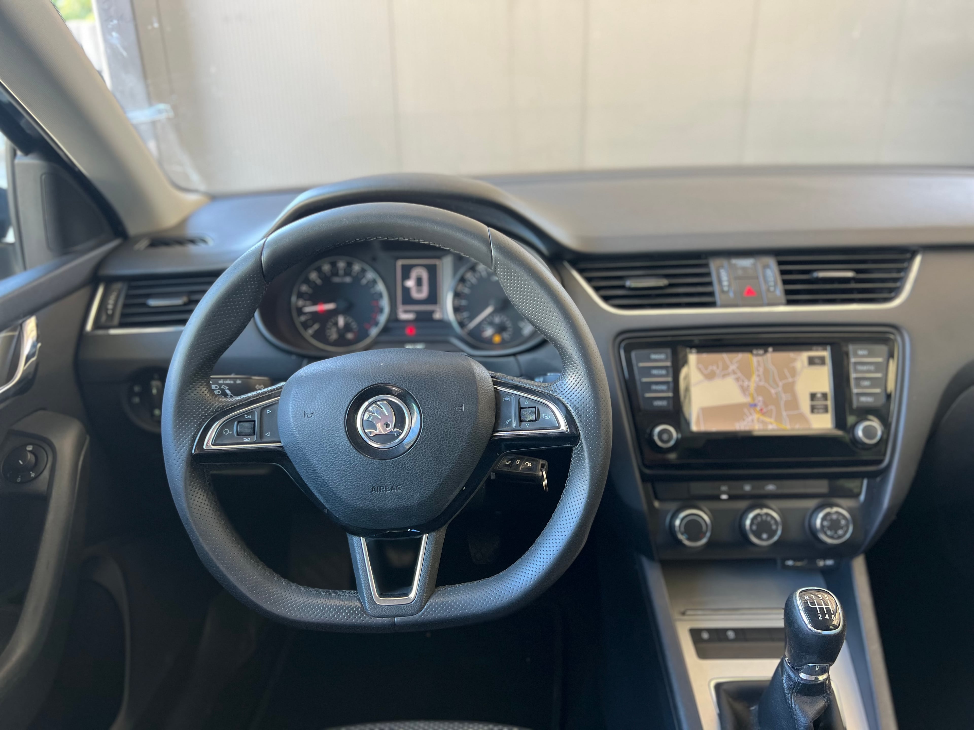 Škoda Octavia 2016 - Auto Import SRL — слика 12